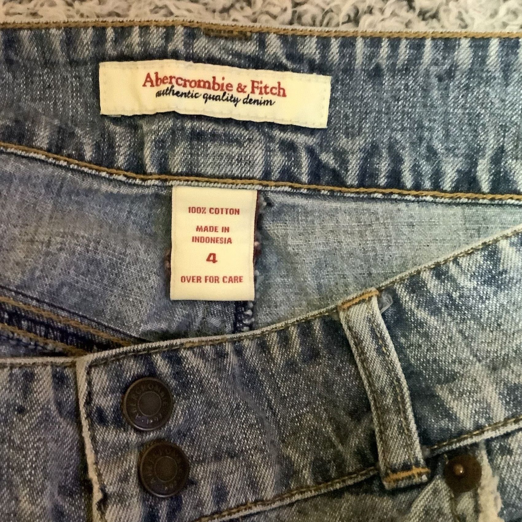 Abercrombie & Fitch Abercrombie & Fitch women blue denim skirt size 4 Mini Size 27" / US 4 / IT 40 - 6 Thumbnail