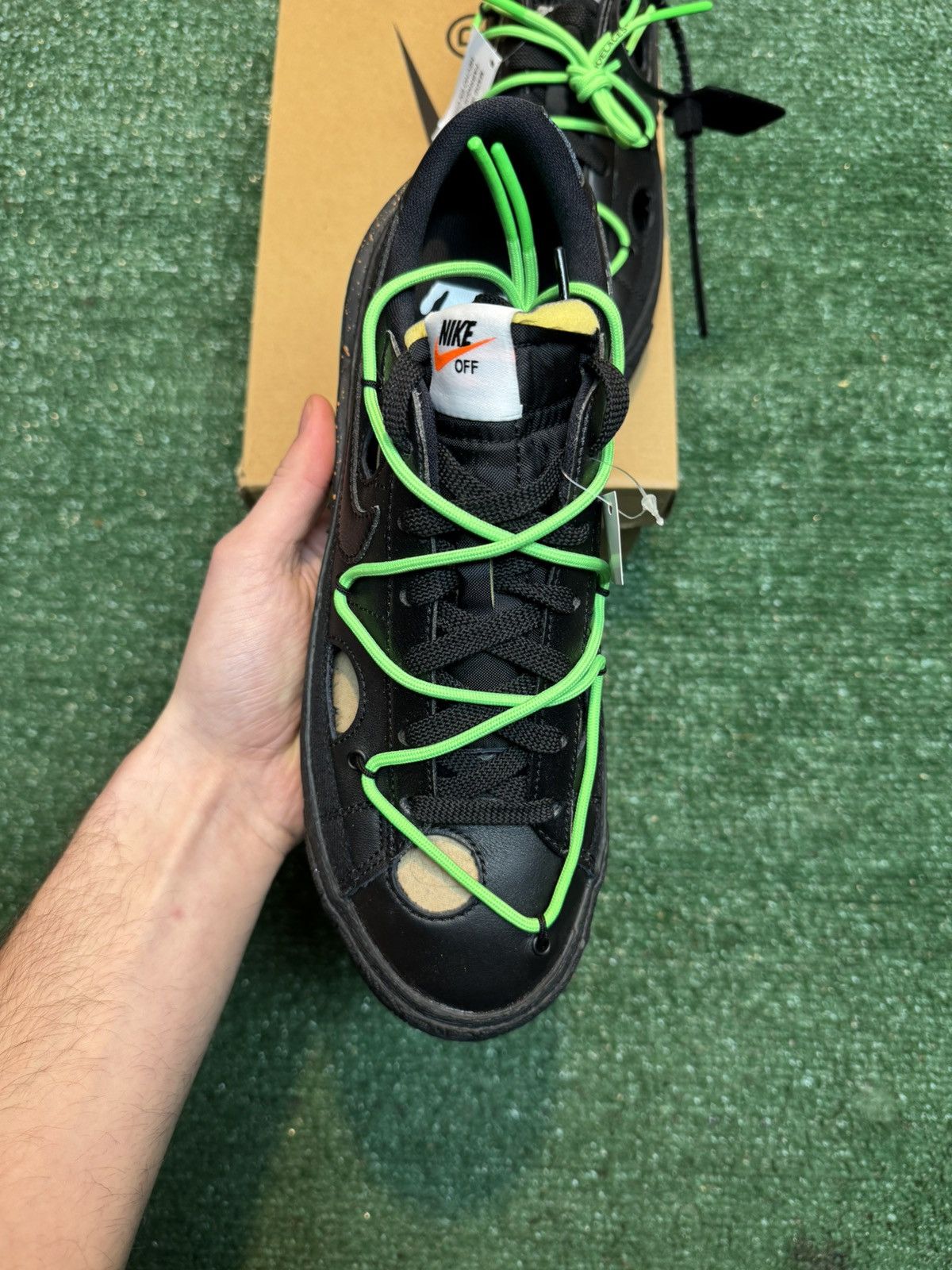 Nike Nike Blazer Low Off White Black Electro Green Size 8.5 Size US 8.5 / EU 41-42 - 2 Thumbnail