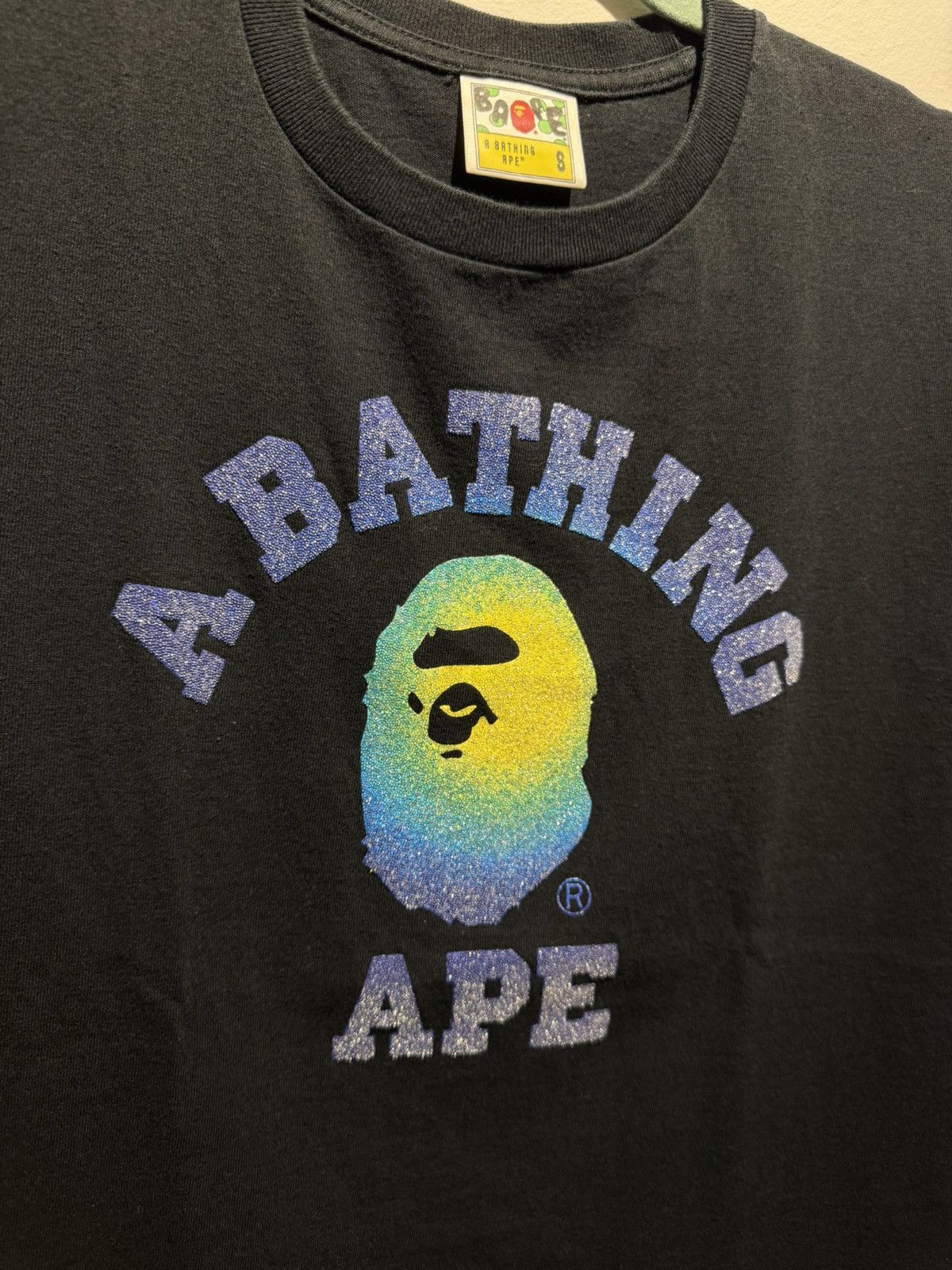 Bape Bape glass beads gradient blue/yellow college logo size S Size US S / EU 44-46 / 1 - 2 Thumbnail