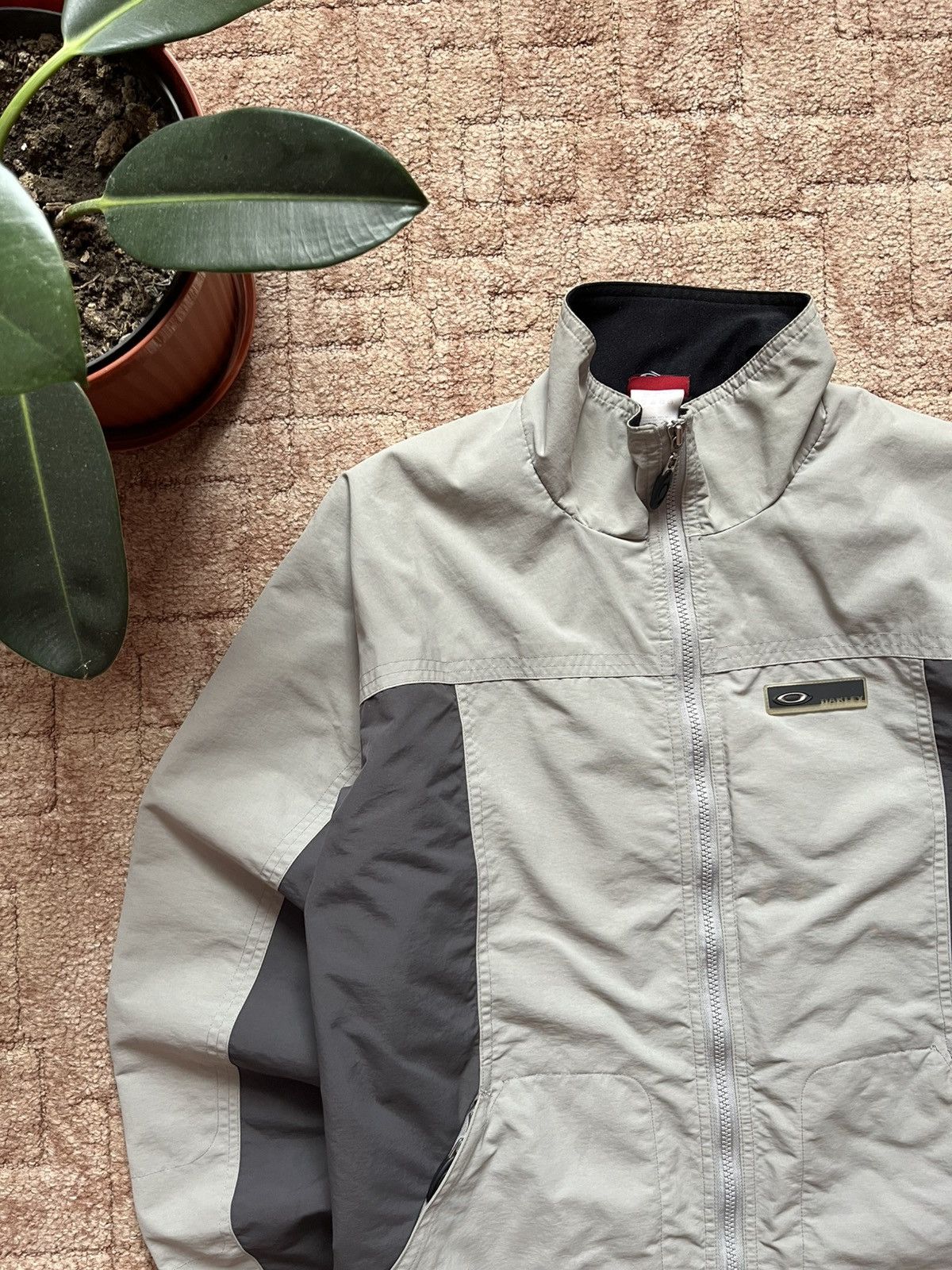 Oakley Vintage Oakley Software Gray Archive Jacket Gorpcore 90's Size US M / EU 48-50 / 2 - 2 Thumbnail