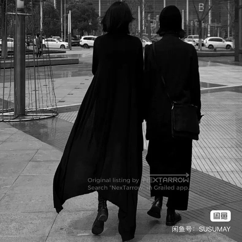 Rick Owens RICK OWENS Long sleeve asymmetrical cardigan wool lightwei Size XS / US 0-2 / IT 36-38 - 2 Thumbnail