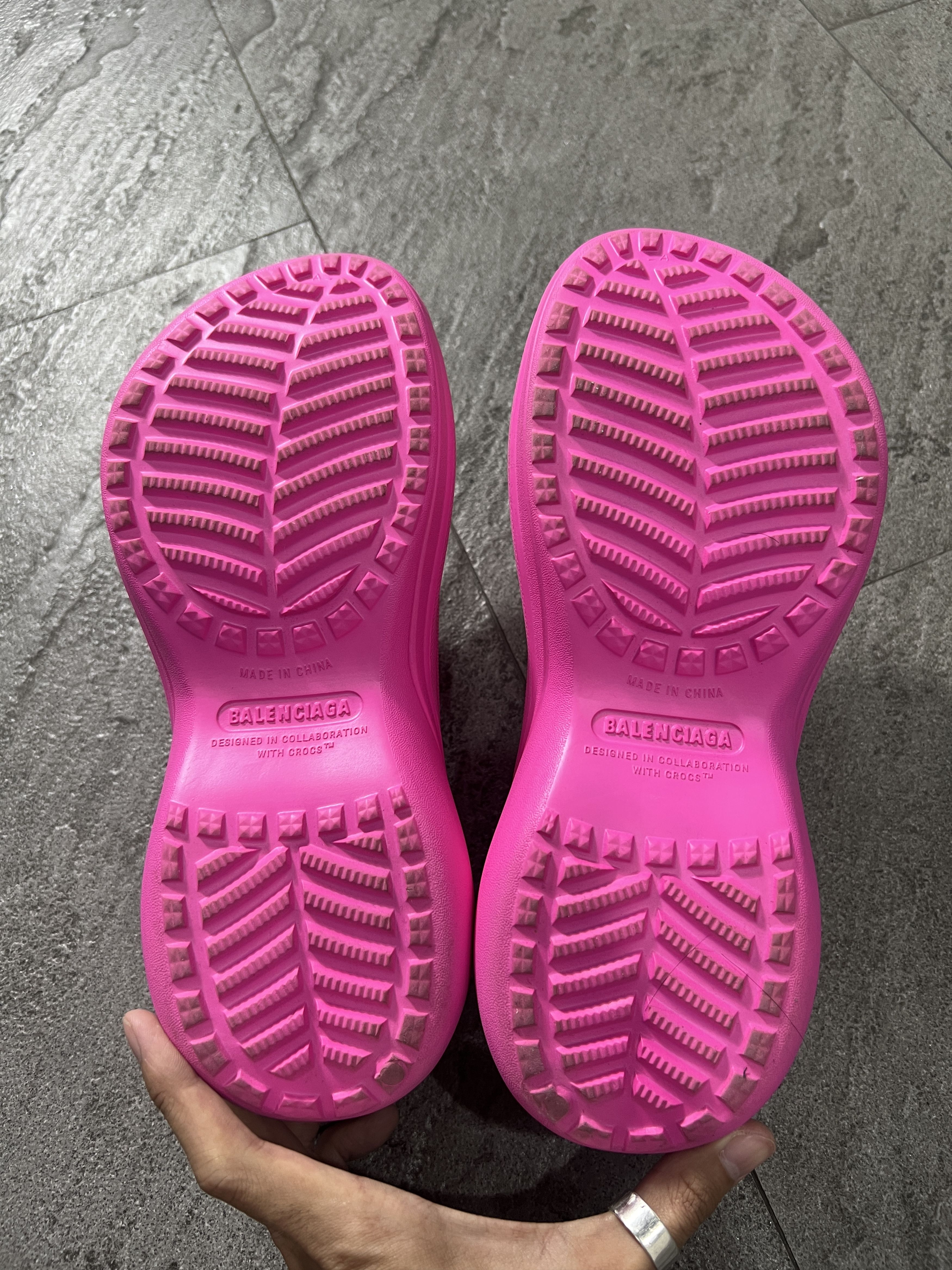 Balenciaga × Crocs Balenciaga X Crocs Platform Slide Pink EU38 Size US 8 / IT 38 - 9 Thumbnail