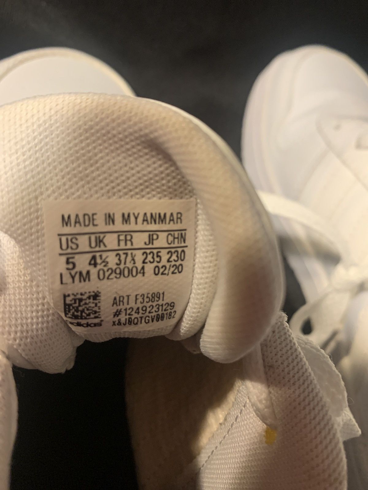 Adidas Adidas Grand Court 2.0 ladies Sz 5 cloud white Size US 5 / IT 35 - 7 Thumbnail