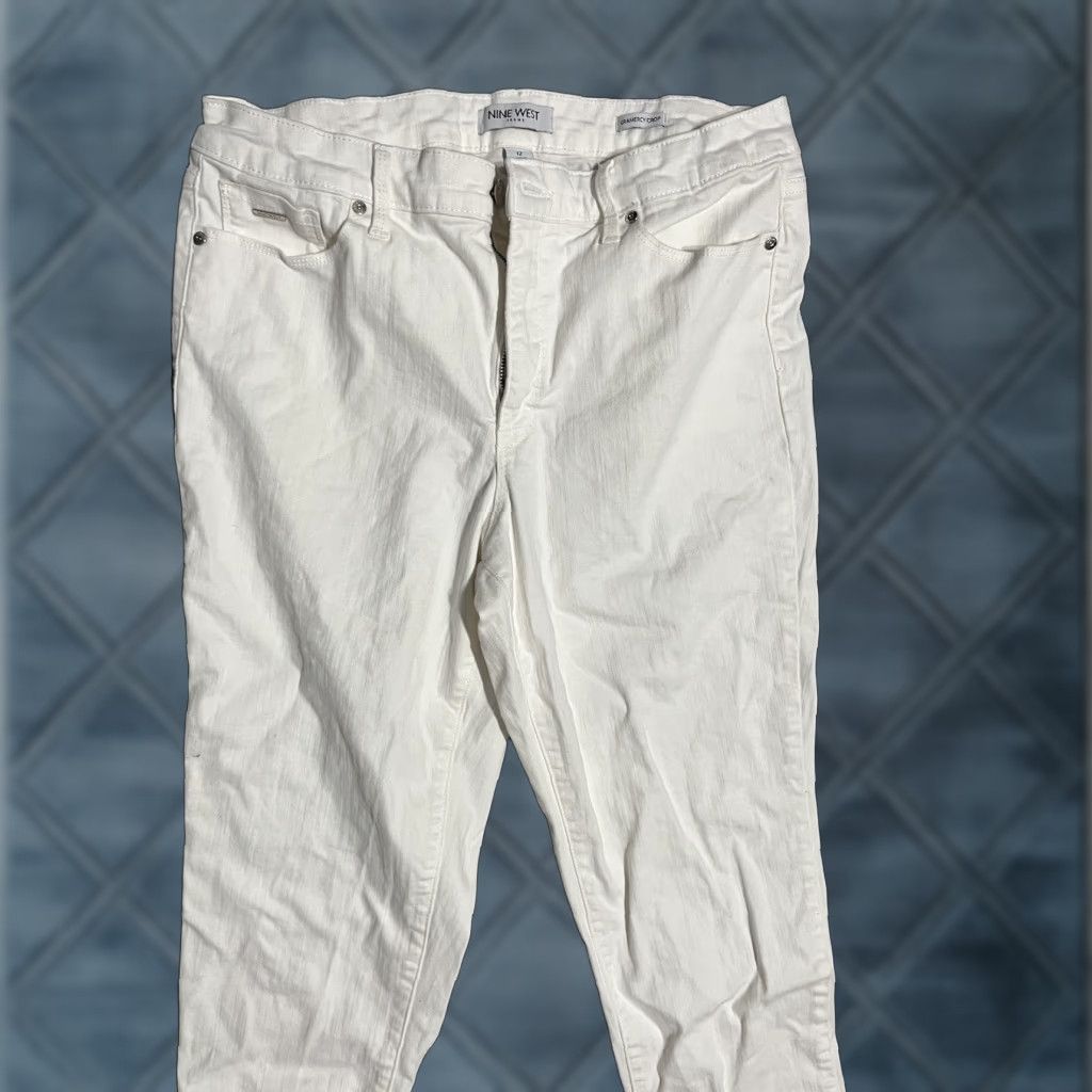 Nine West Nine West Women’s Jeans Crop Cropped Denim White 12 Regular 5-Pocket Style Cropped Fit Cotton Denim Vintage No Size 34" / US 12 / IT 48 - 1 Thumbnail