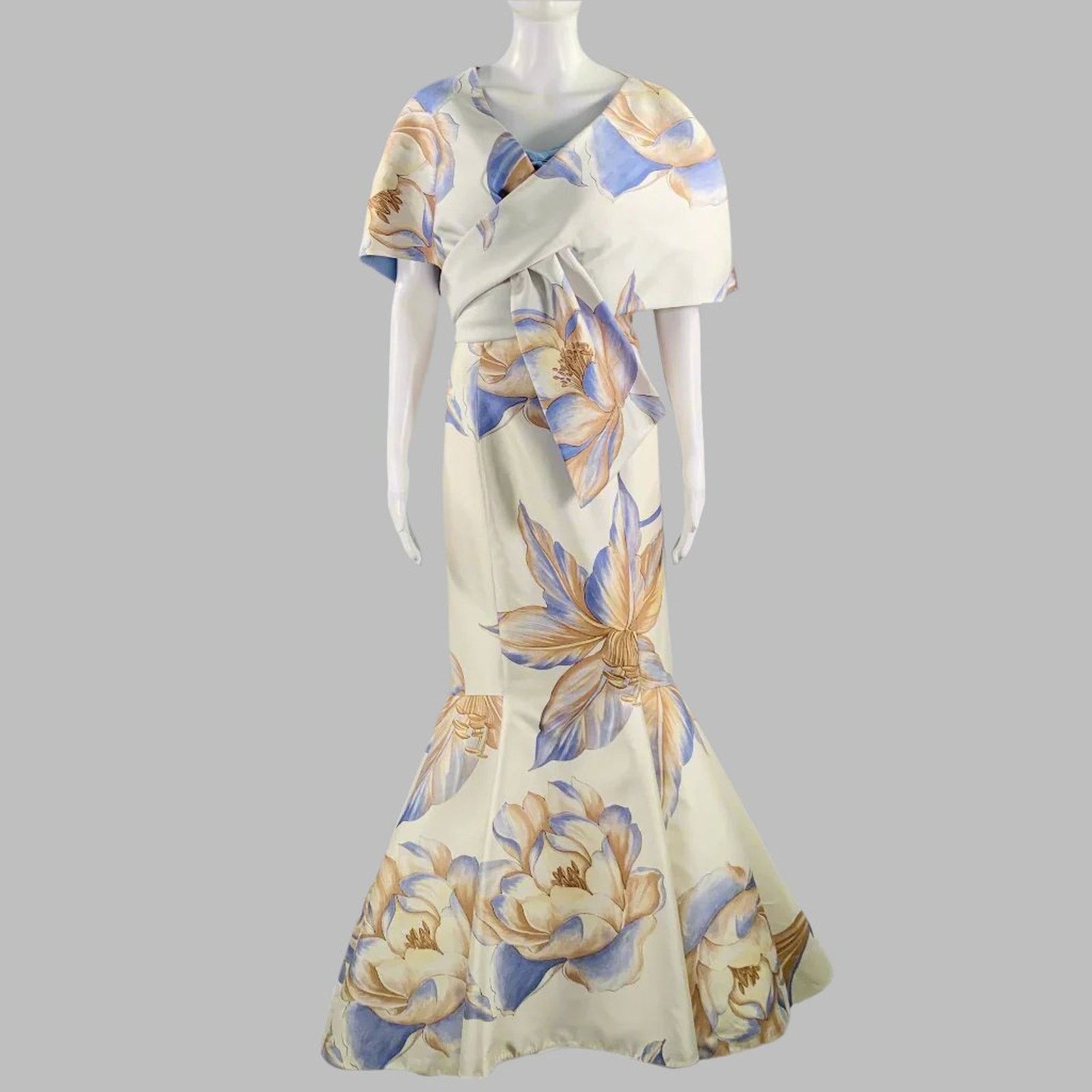Other Size 6 Cream Blue Tan Silk Floral Shawl Strapless Gown Size M / US 6-8 / IT 42-44 - 1 Thumbnail