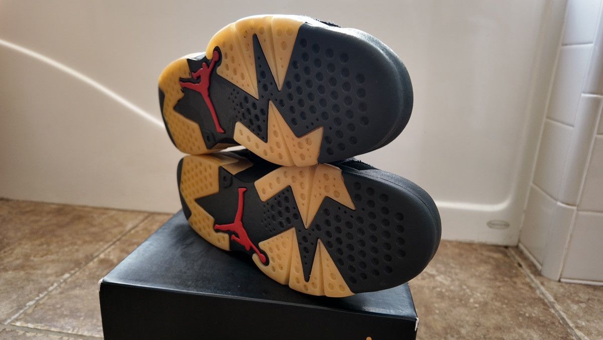 Jordan Brand Jordan 6 CNY Size US 9 / EU 42 - 6 Thumbnail