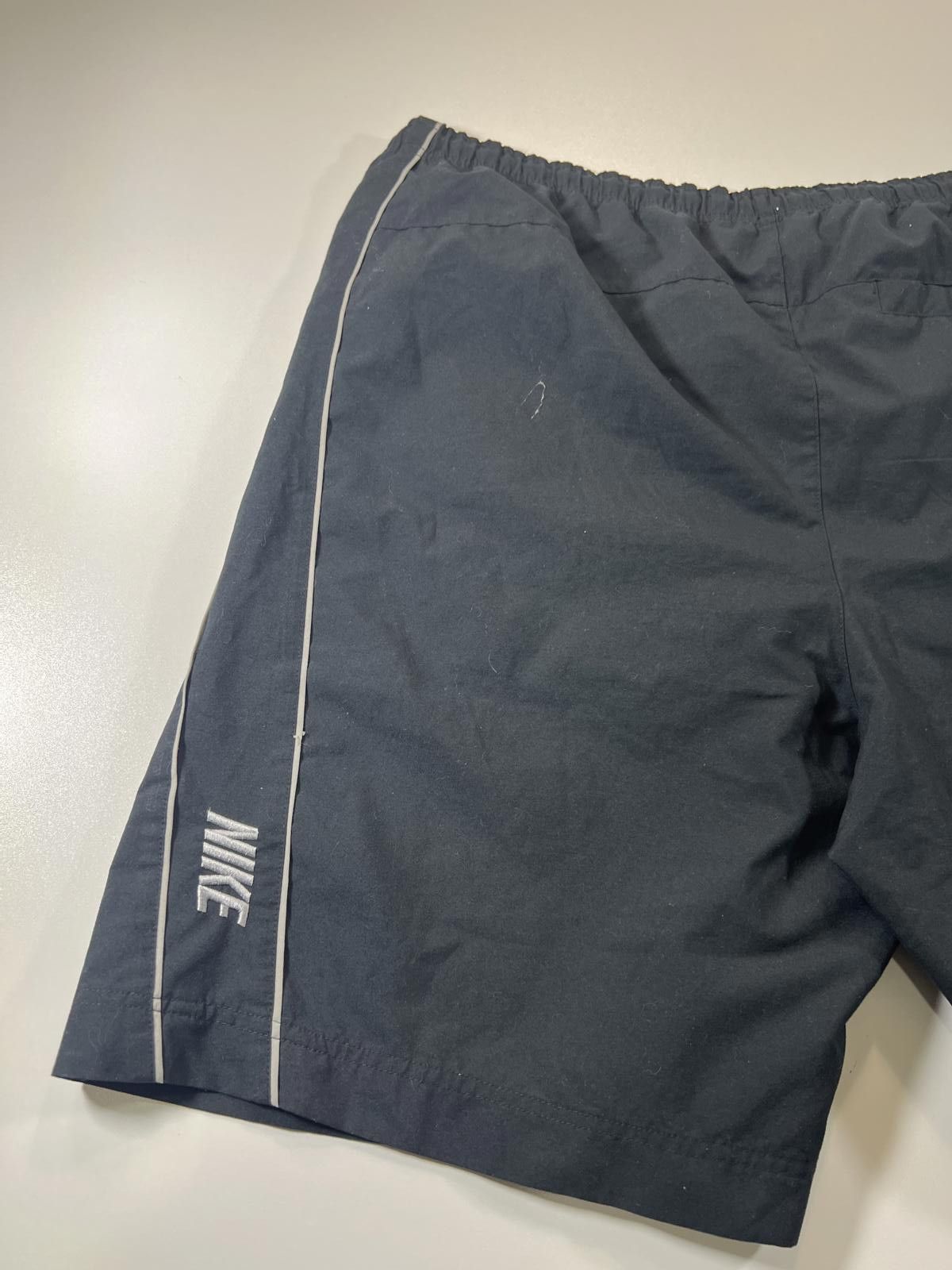Nike Nike Black Athletic Shorts with White Piping Size US 36 / EU 52 - 9 Thumbnail