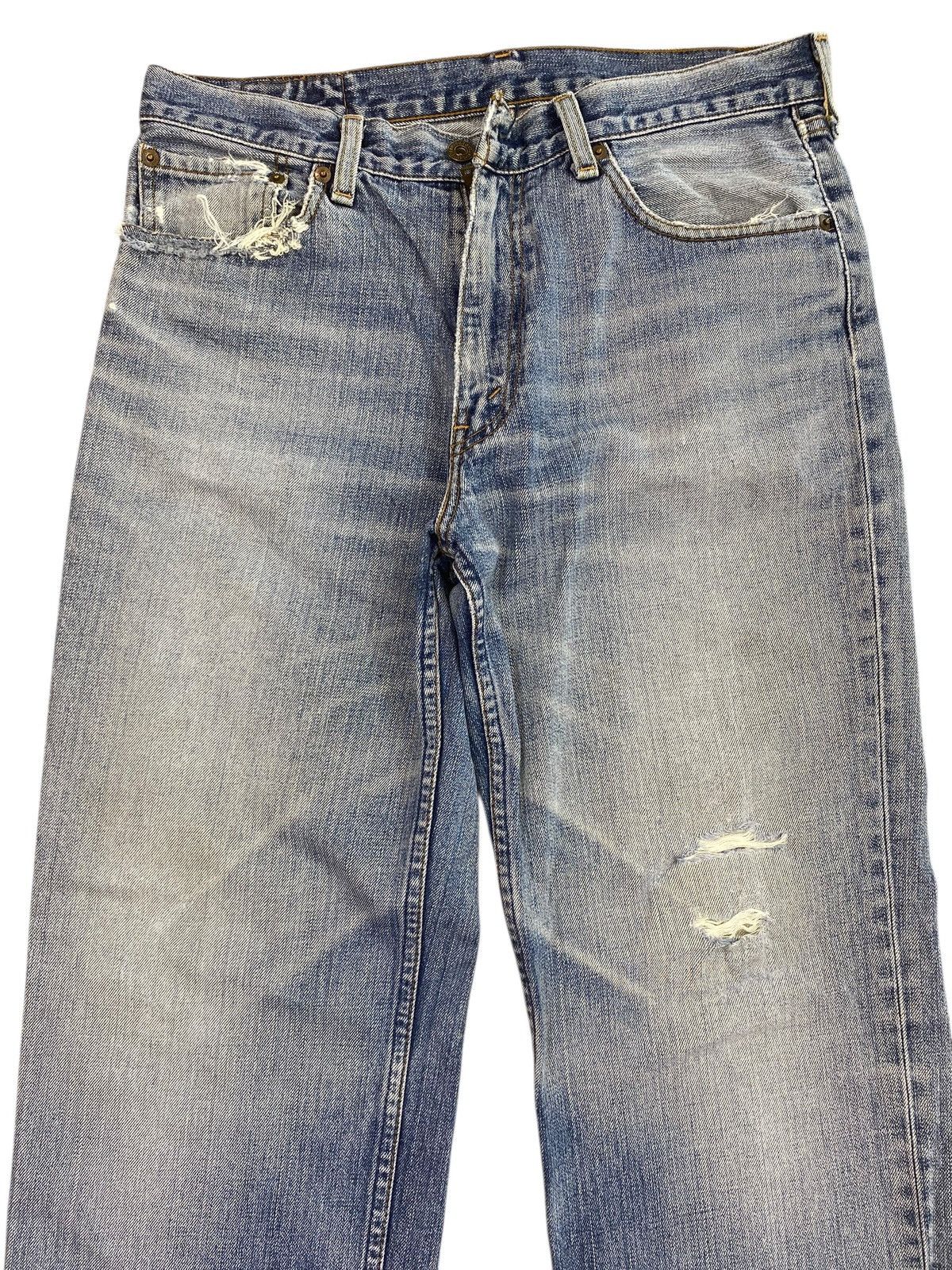 Levi's Levi’s 502 Vintage Faded Wash Style Loose Jeans Size US 32 / EU 48 - 2 Thumbnail