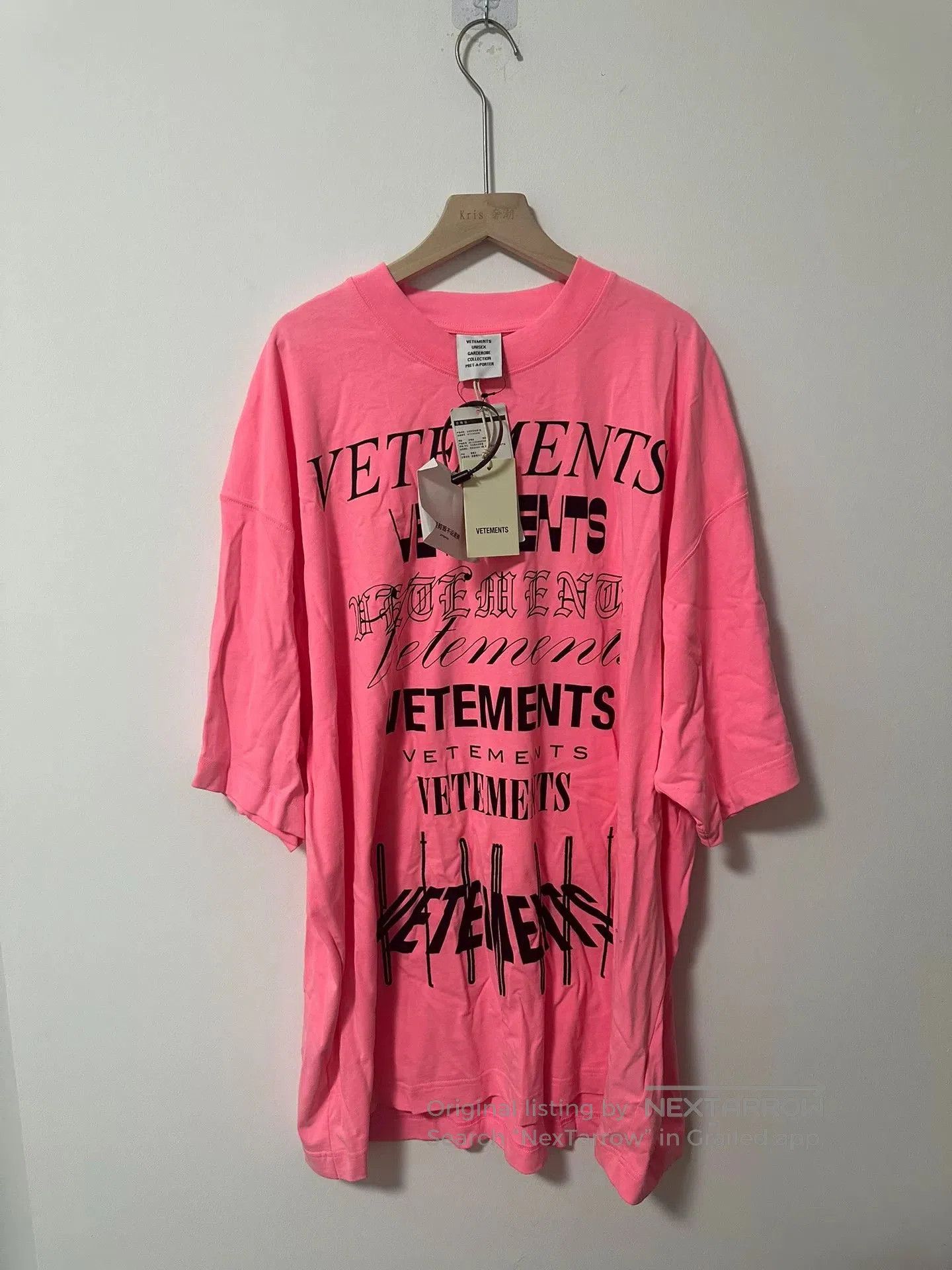 Vetements vetements pink logo short sleeve shirt. Size S / US 4 / IT 40 - 1 Thumbnail