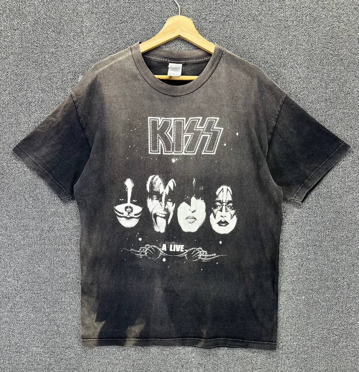 Band Tees Vintage Kiss Trashed Punk Rock Band Tees T Shirts Size US L / EU 52-54 / 3 - 1 Thumbnail