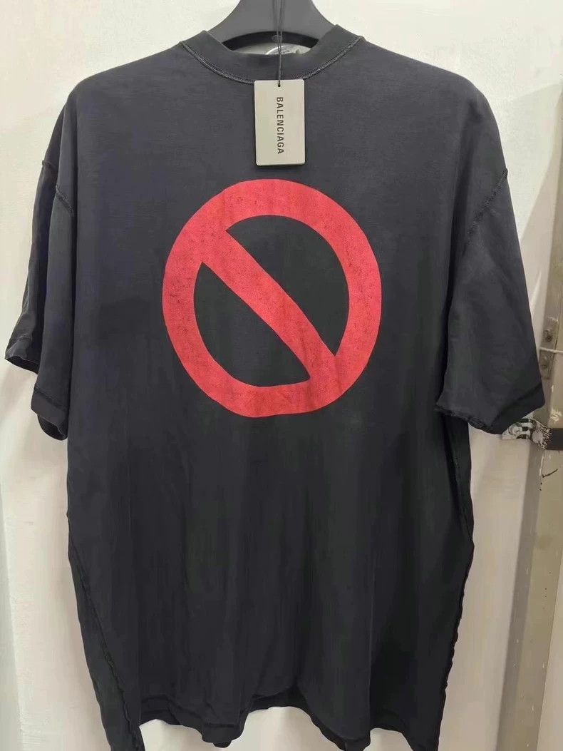 Balenciaga Balenciaga Black Prohibited Short Sleeve Size US L / EU 52-54 / 3 - 1 Thumbnail