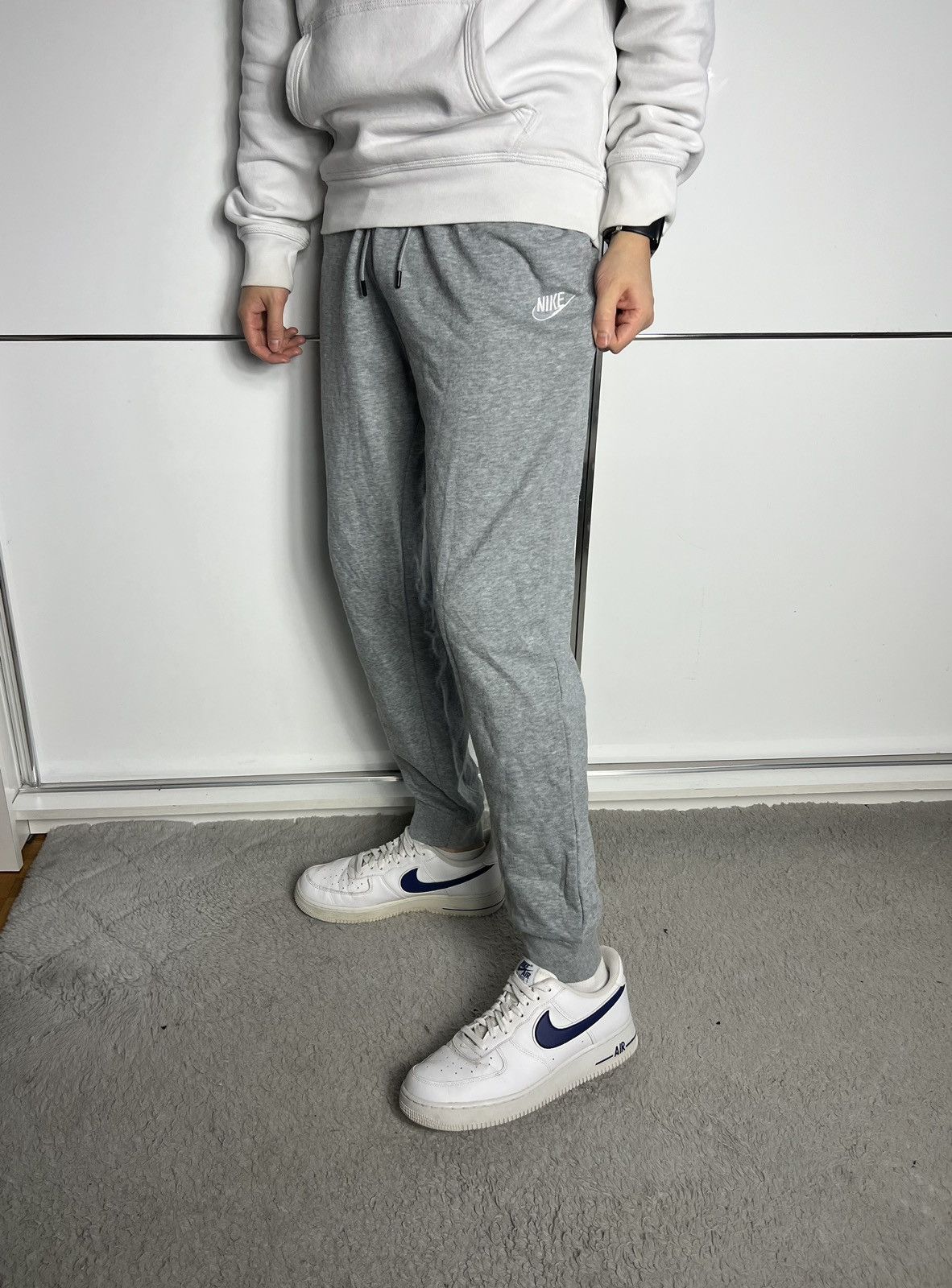 Nike Pants Nike small logo grey Size US 32 / EU 48 - 2 Thumbnail