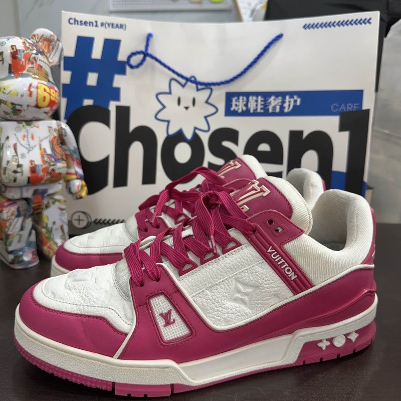 Louis Vuitton Louis Vuitton Trainer Low-Top Sneakers in Purplish Red 0089 Size US 9 / EU 42 - 1 Thumbnail