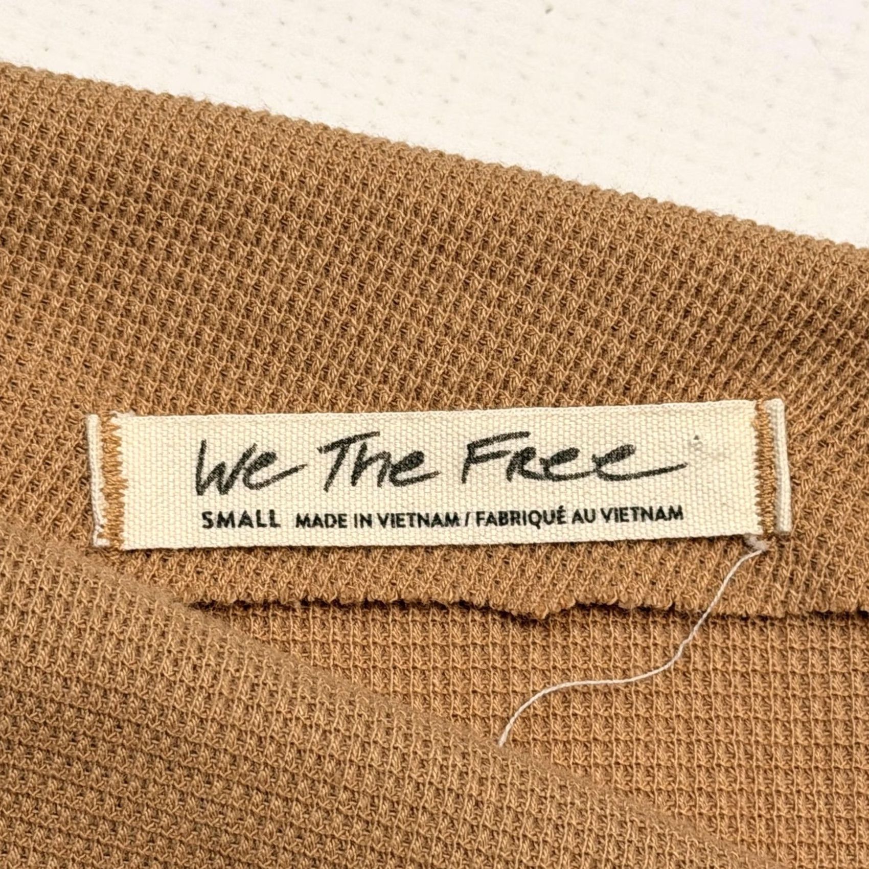 Vintage We The Free Shirt Womens Small Beige One Shoulder Waffle Knit Long Sleeve Top Size S / US 4 / IT 40 - 4 Thumbnail