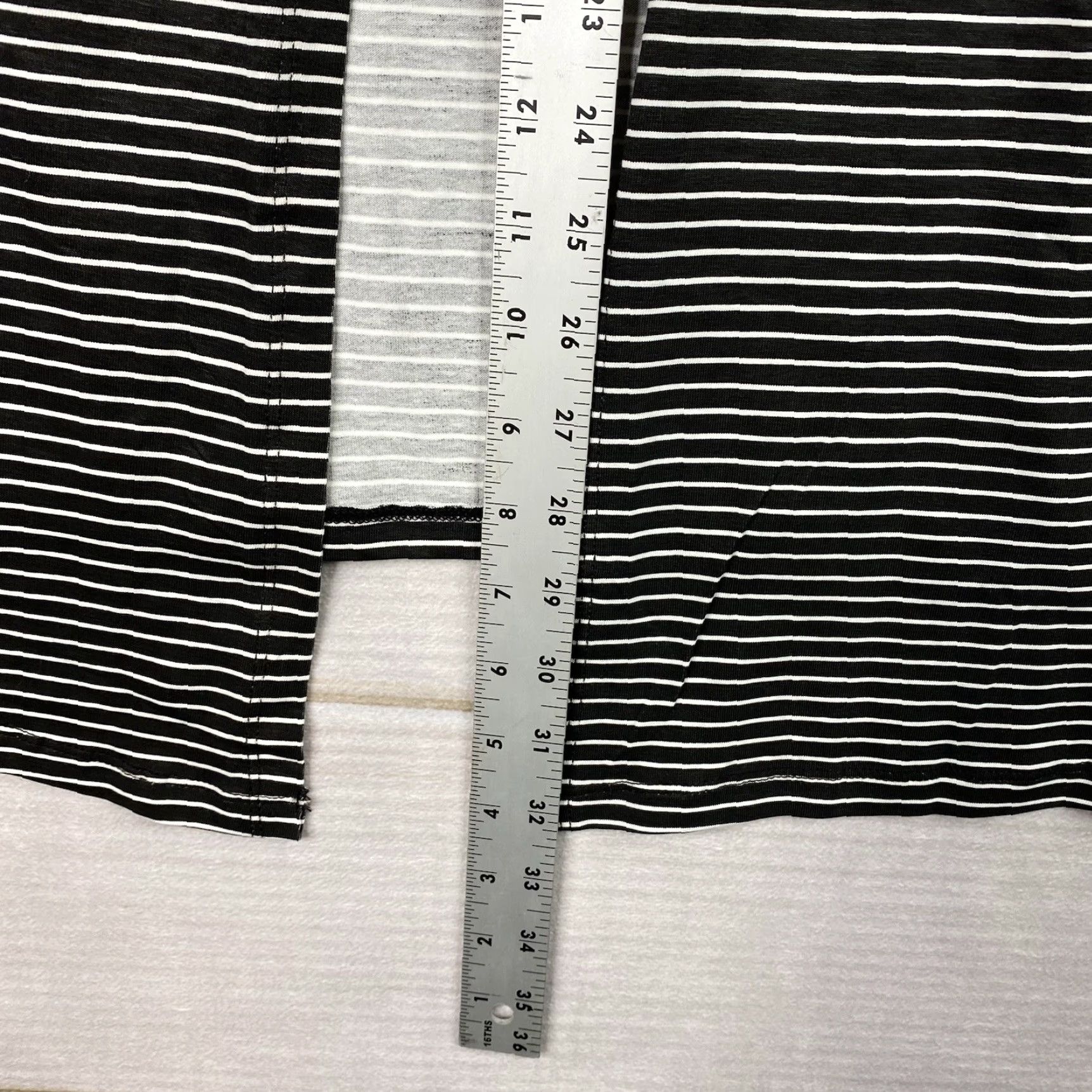 Vintage VINTAGE Catherines Suprema Cardigan Sz 1X Lightweight Black Stripe Knit Cardigan Women's 1X Black Stretch Open Front Topper Size XL / US 12-14 / IT 48-50 - 4 Thumbnail