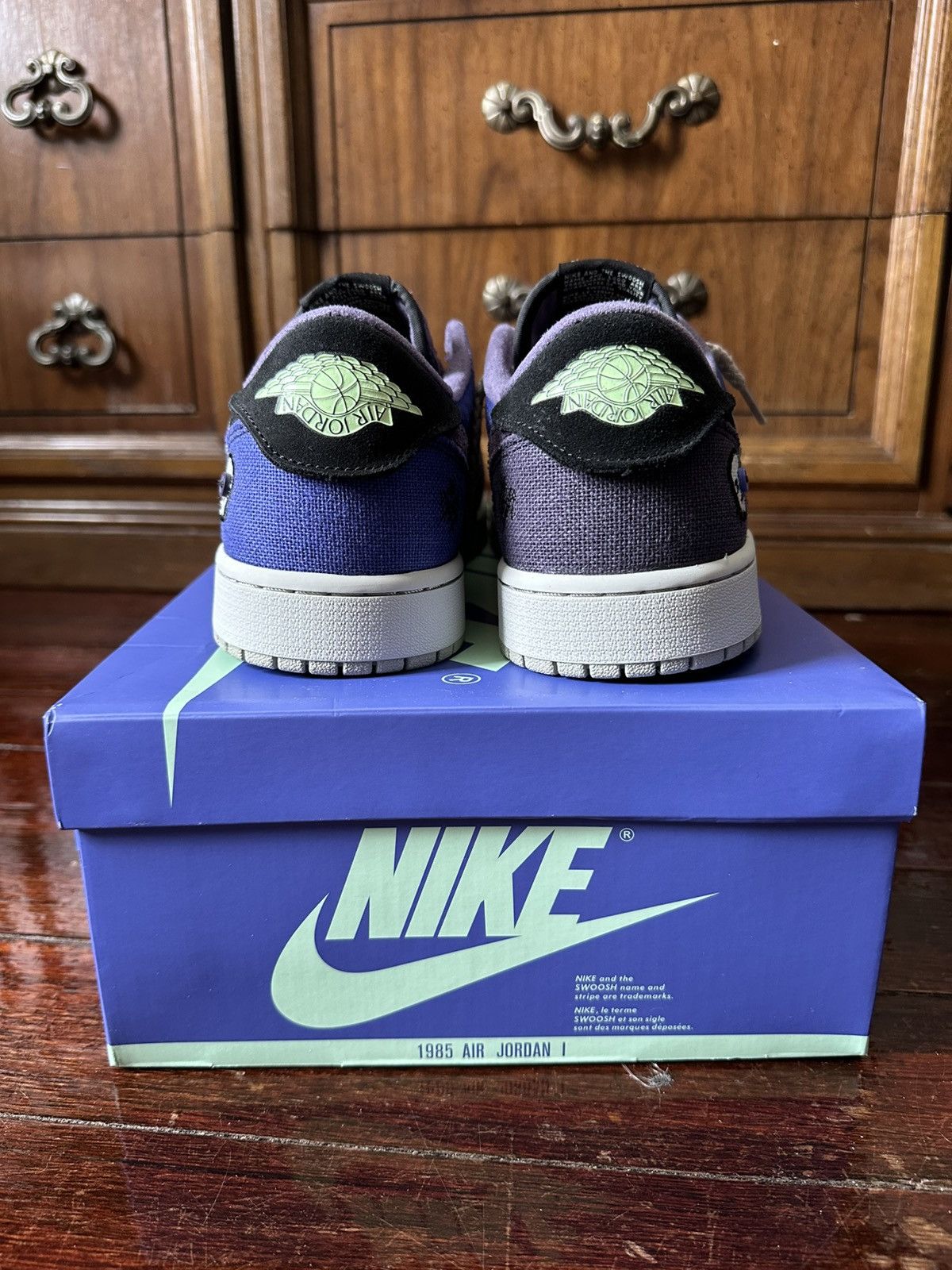 Jordan Brand NIKE JORDAN 1 RETRO LOW OG ZION WILLIAMSON VOODOO ALTERNATE Size US 12 / EU 45 - 4 Thumbnail