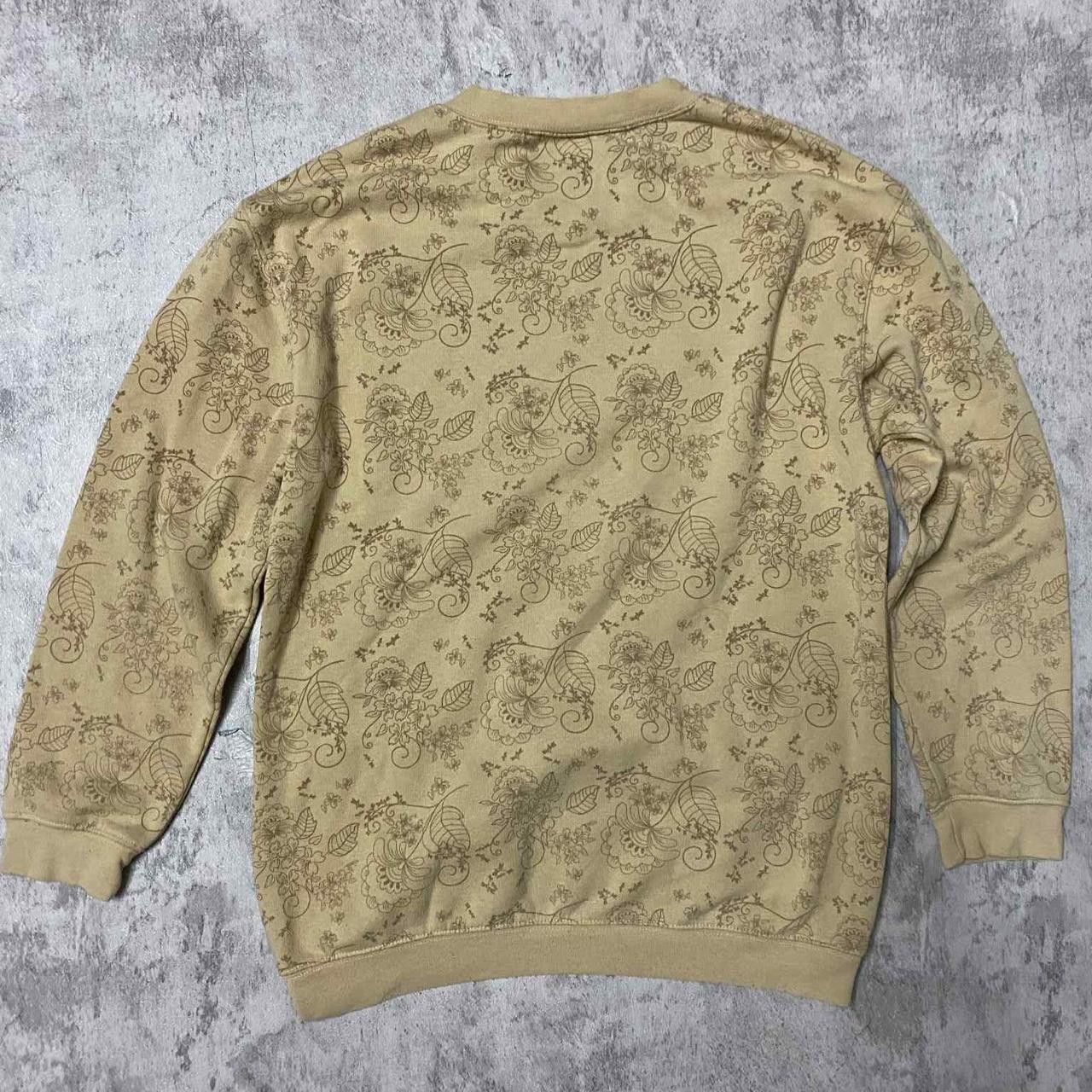 Other Tan floral sweater #floral #tan Size US L / EU 52-54 / 3 - 5 Thumbnail