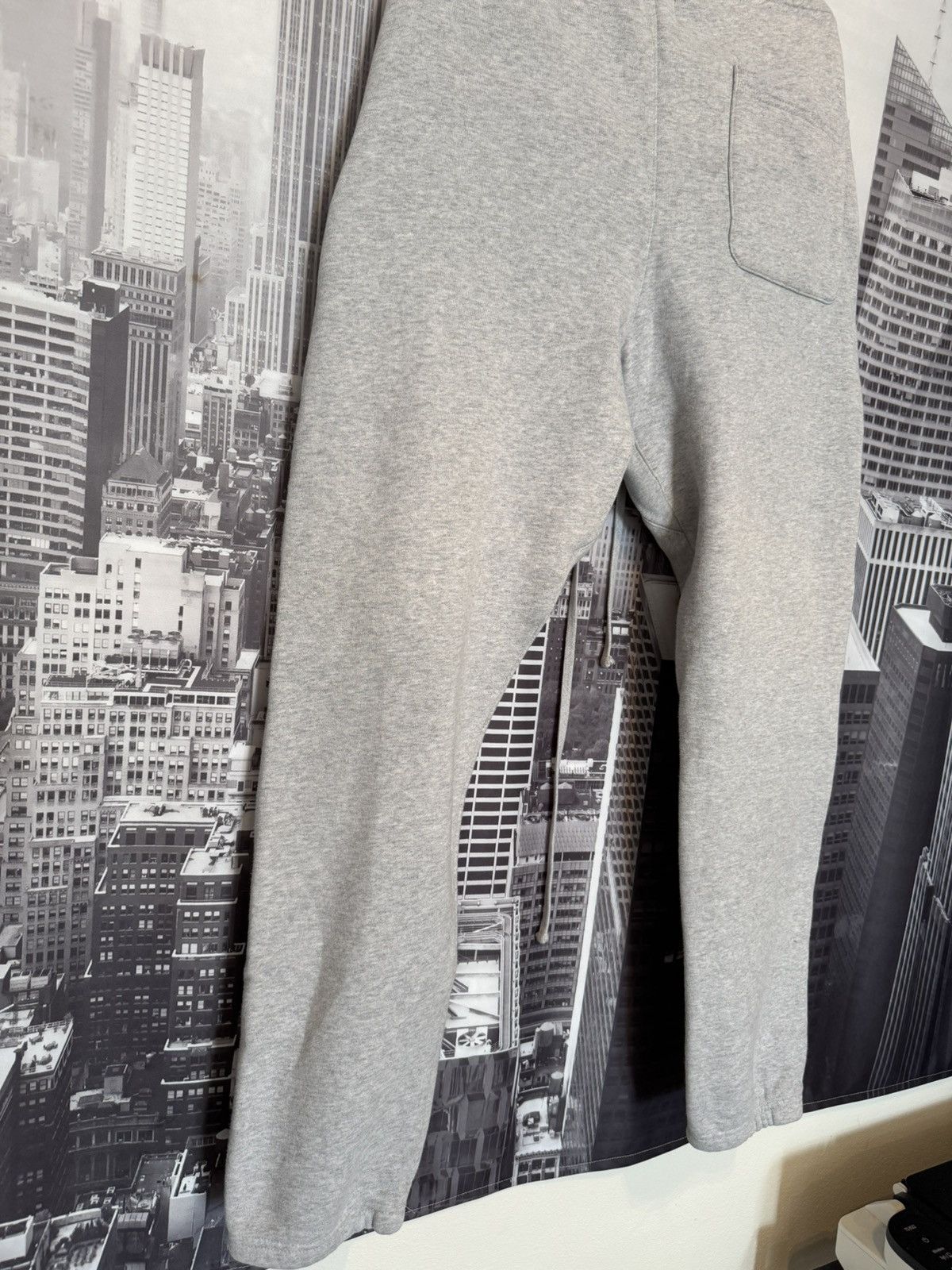 Fear of God OG Fear of God Essentials Grey Sweatpants SZ Medium🔥 Size US 34 / EU 50 - 8 Thumbnail