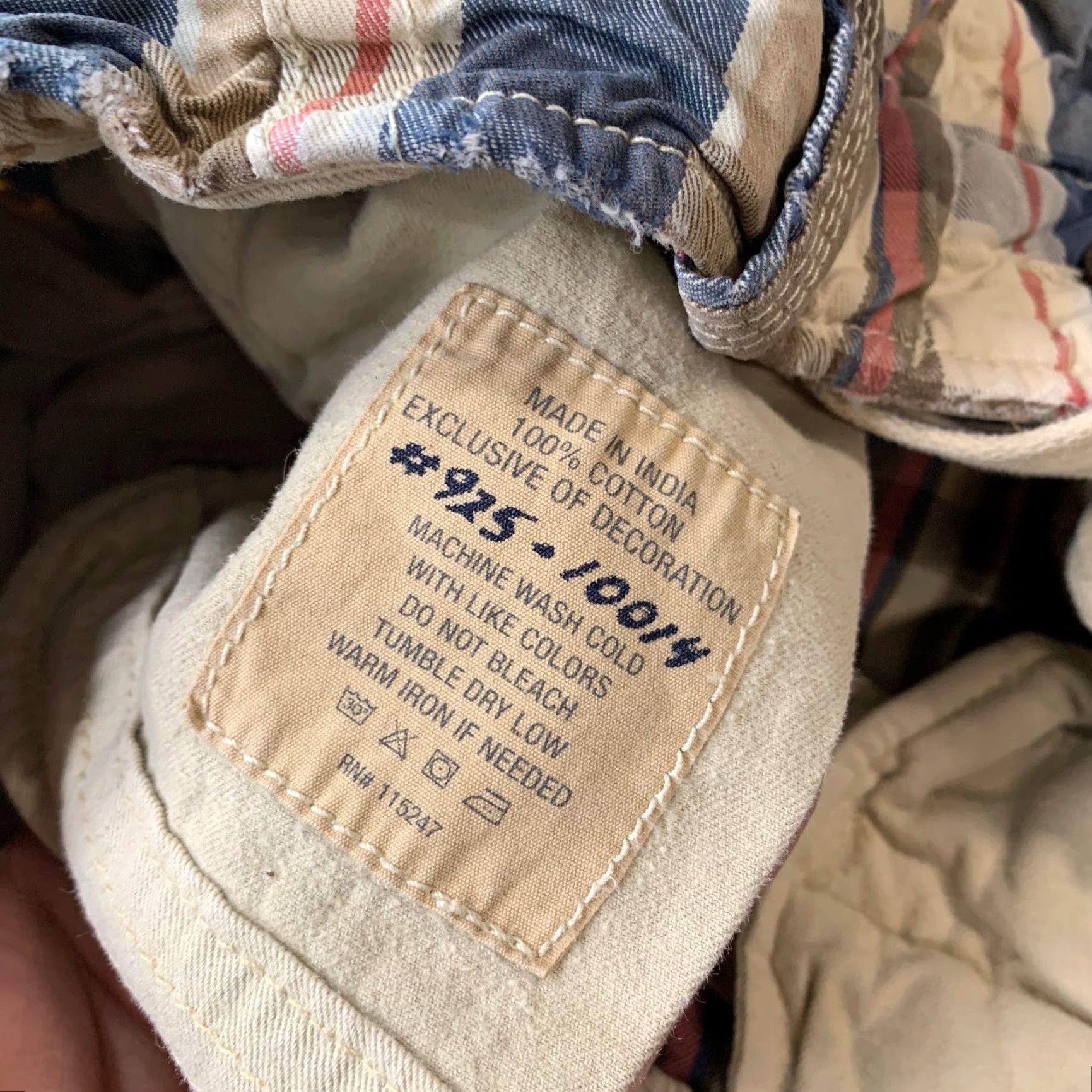 Vintage Ruehl No 925 Cargo Shorts Mens 33 Beige Plaid Drawstring 34x11 Cotton Cargo Pockets Casual mens Size US 33 - 4 Thumbnail