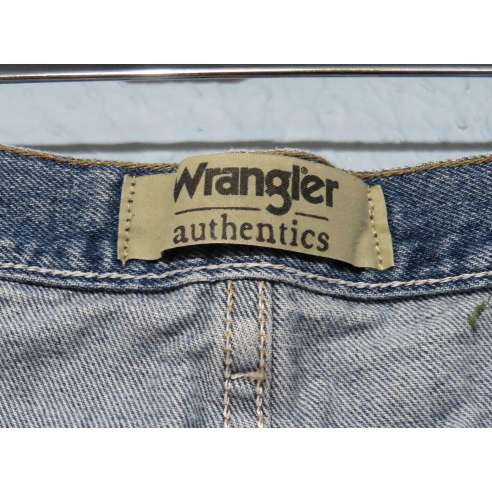 Wrangler Wrangler Authentics Denim Jean Shorts Men's 38 Blue 5 Pocket Zip Casual Workwear Size US 38 / EU 54 - 6 Thumbnail