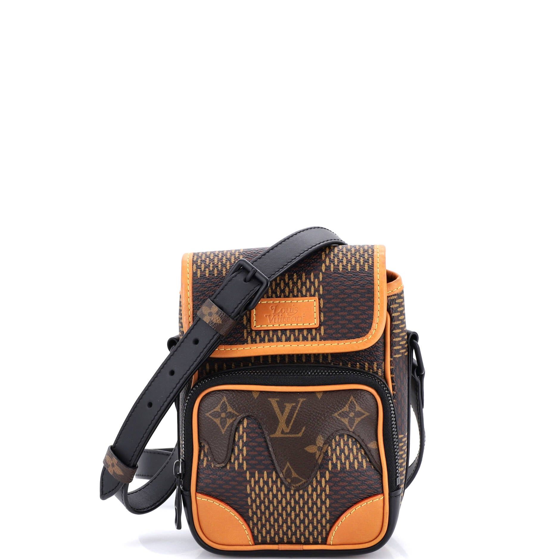 Louis Vuitton Nigo Amazone Messenger Bag Size ONE SIZE - 1 Thumbnail