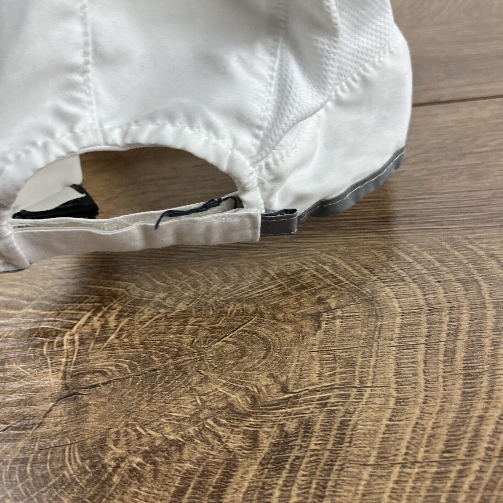 Other White Athletic Hat Running White Hat White Adjustable Hat Wh Size ONE SIZE - 10 Thumbnail