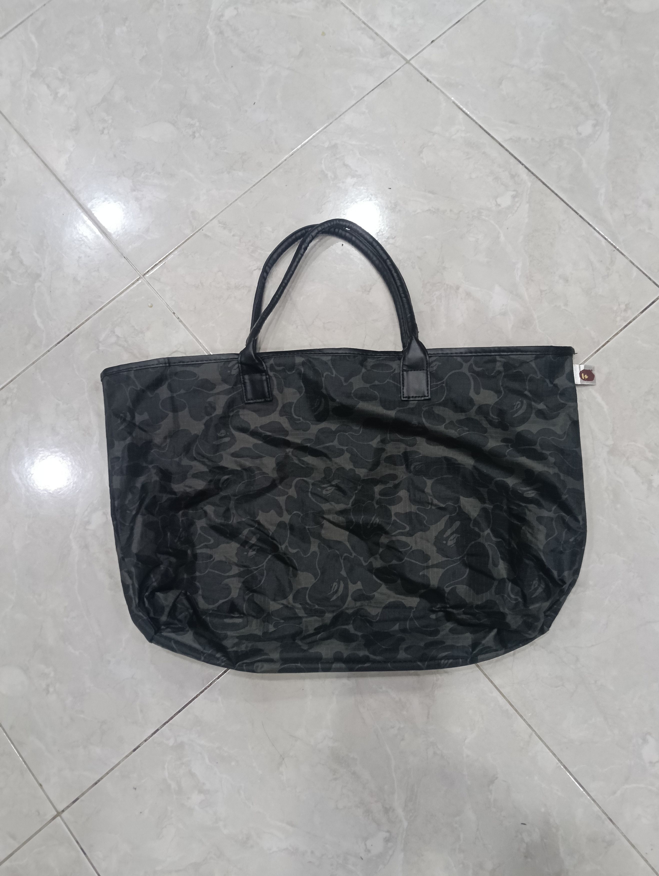 Bape Vintage Bape Monogram Magazine Bag Size ONE SIZE - 1 Thumbnail