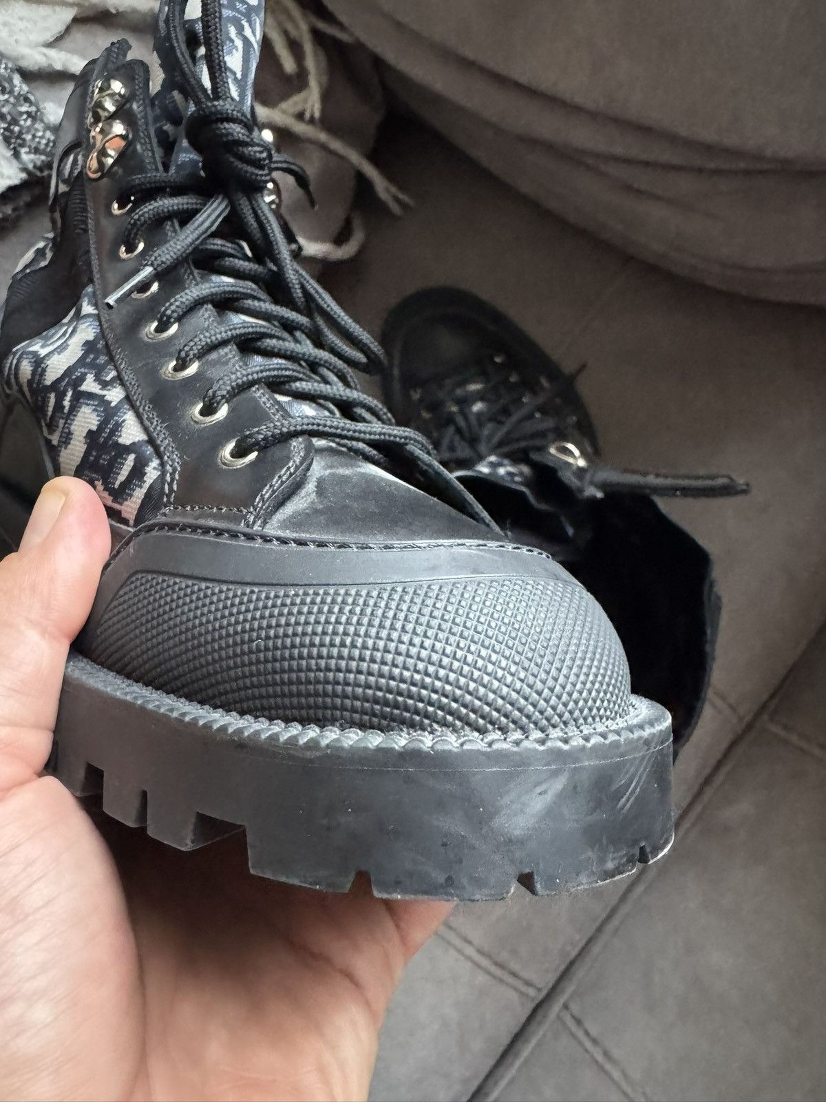 Dior DIOR OBLIQUE boots sz42 study all photos and description plz Size US 9 / EU 42 - 24 Thumbnail