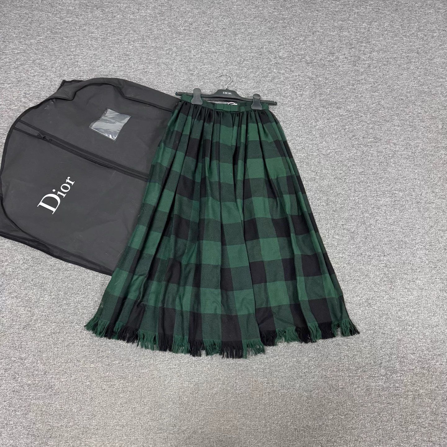 Dior Dior Runway Wool Plaid Tassel Hem Skirt 34 Size 25" / US 0 / IT 36 - 2 Thumbnail