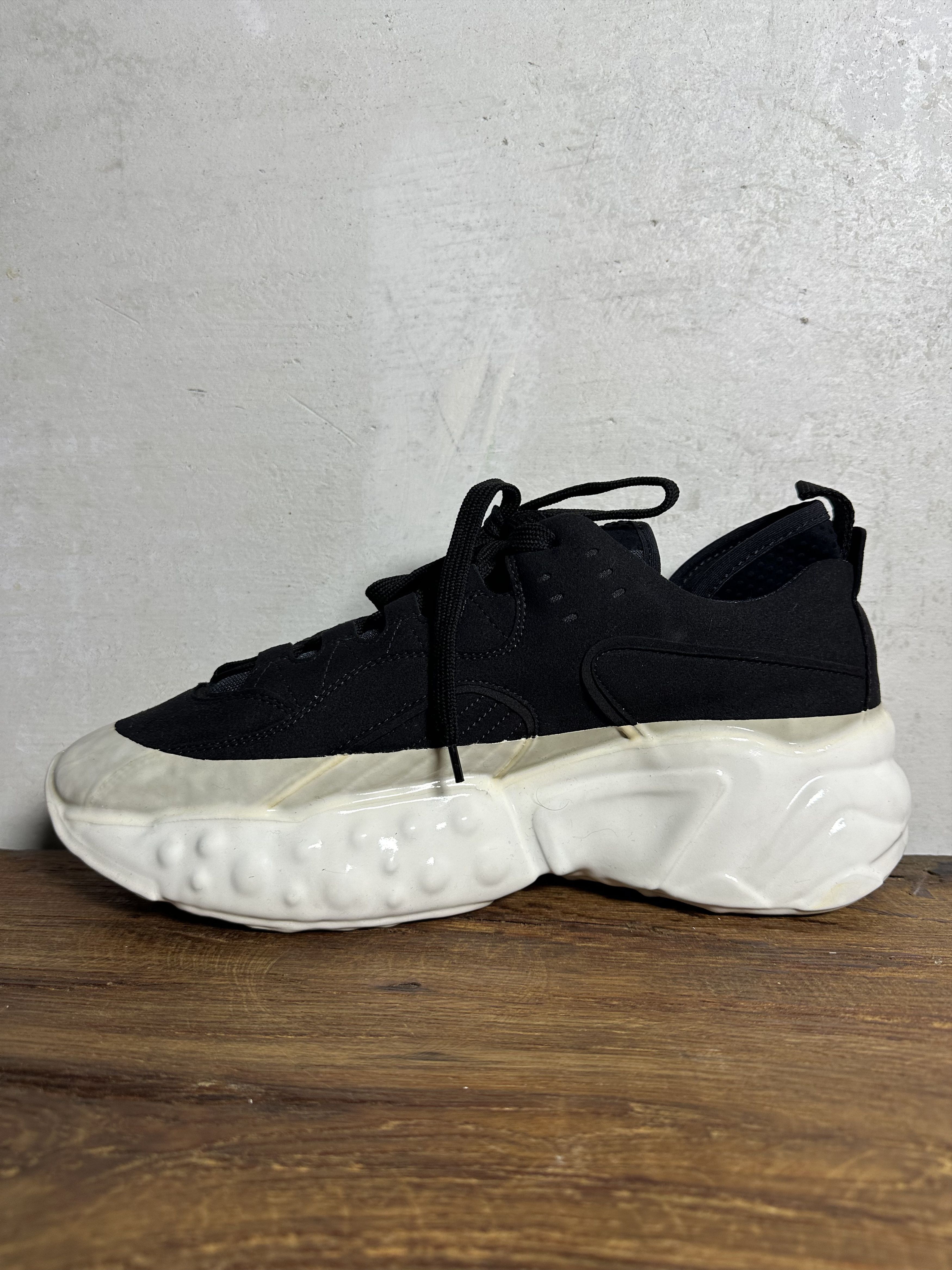 Acne Studios ACNE STUDIOS Black Rockaway Sneakers With Patent Sole Size US 11 / EU 44 - 6 Thumbnail
