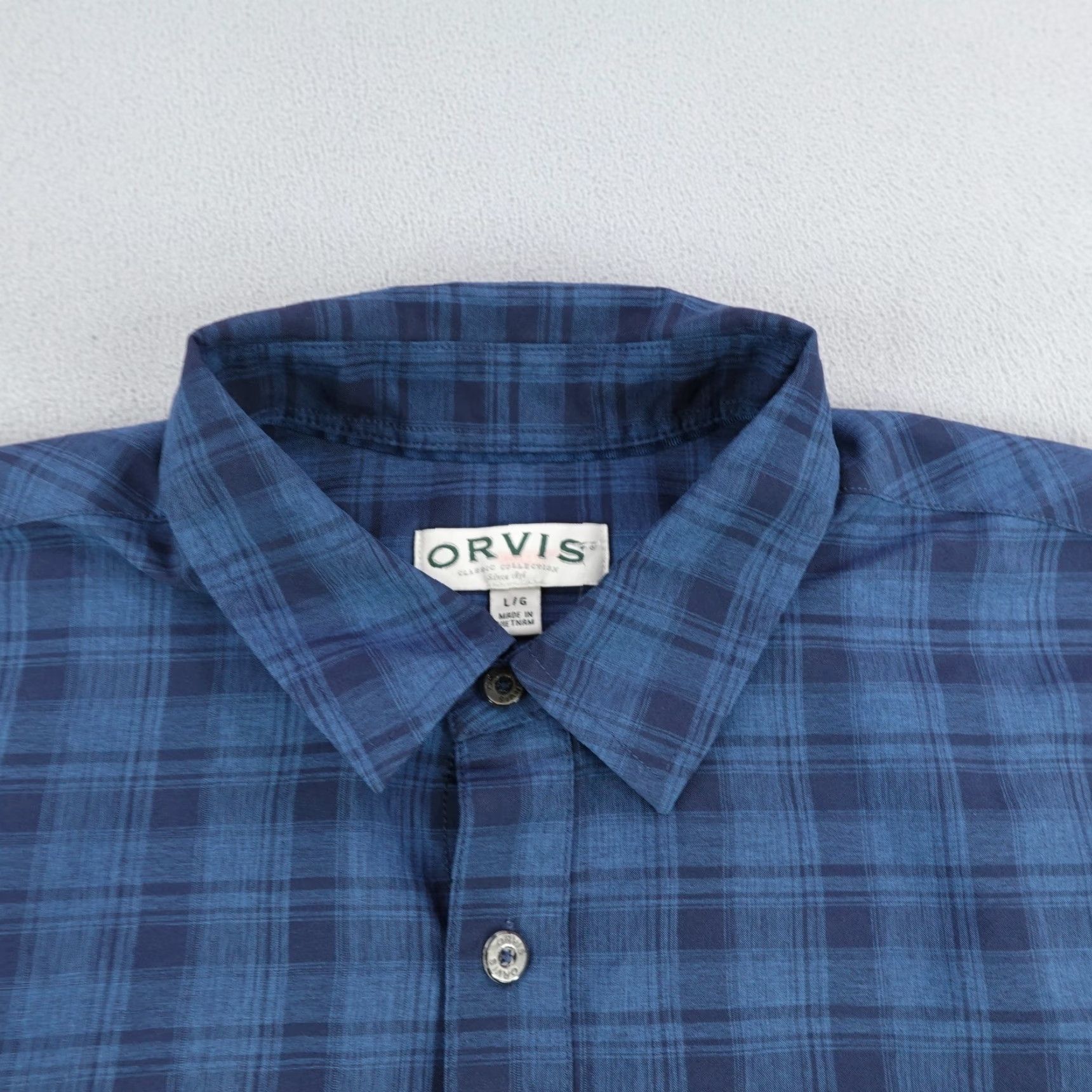 Orvis VINTAGE Orvis Shirt Mens Large Blue Plaid Tech Button Up Lightweight Fishing Camp Work Size US L / EU 52-54 / 3 - 2 Thumbnail
