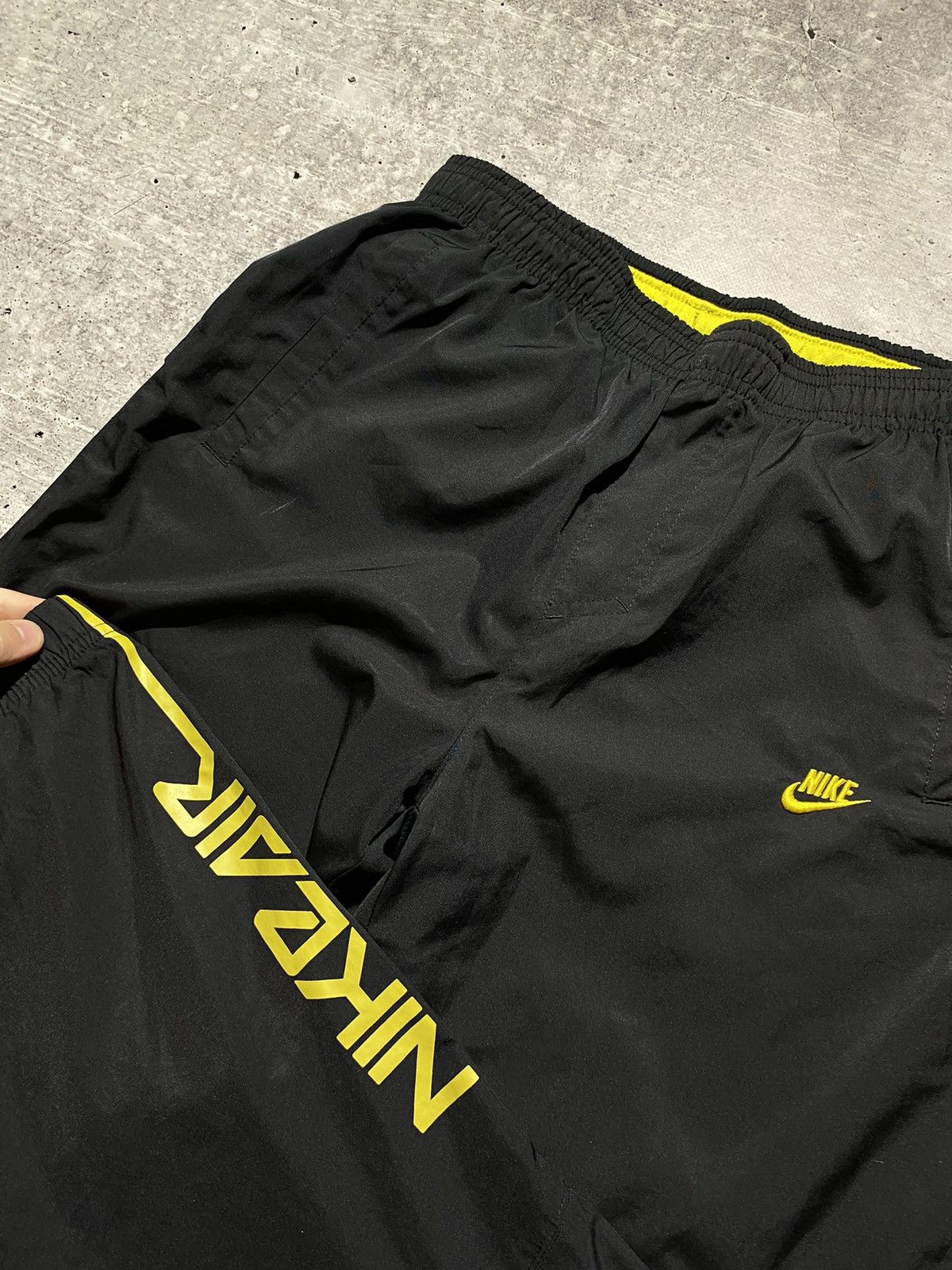 Nike × Vintage Nike vintage nylon sweatpants Size US 32 / EU 48 - 5 Thumbnail