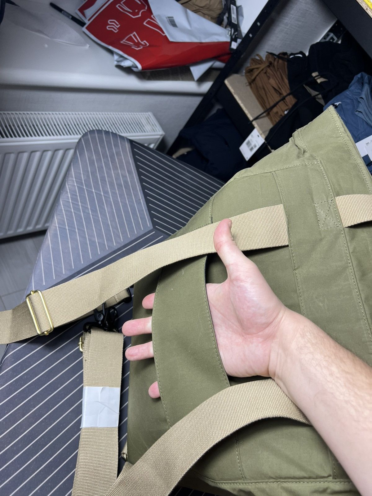 Barbour NWT Barbour Transport 3‑Way Tote/Backpack Bag – Olive Green Size ONE SIZE - 12 Thumbnail