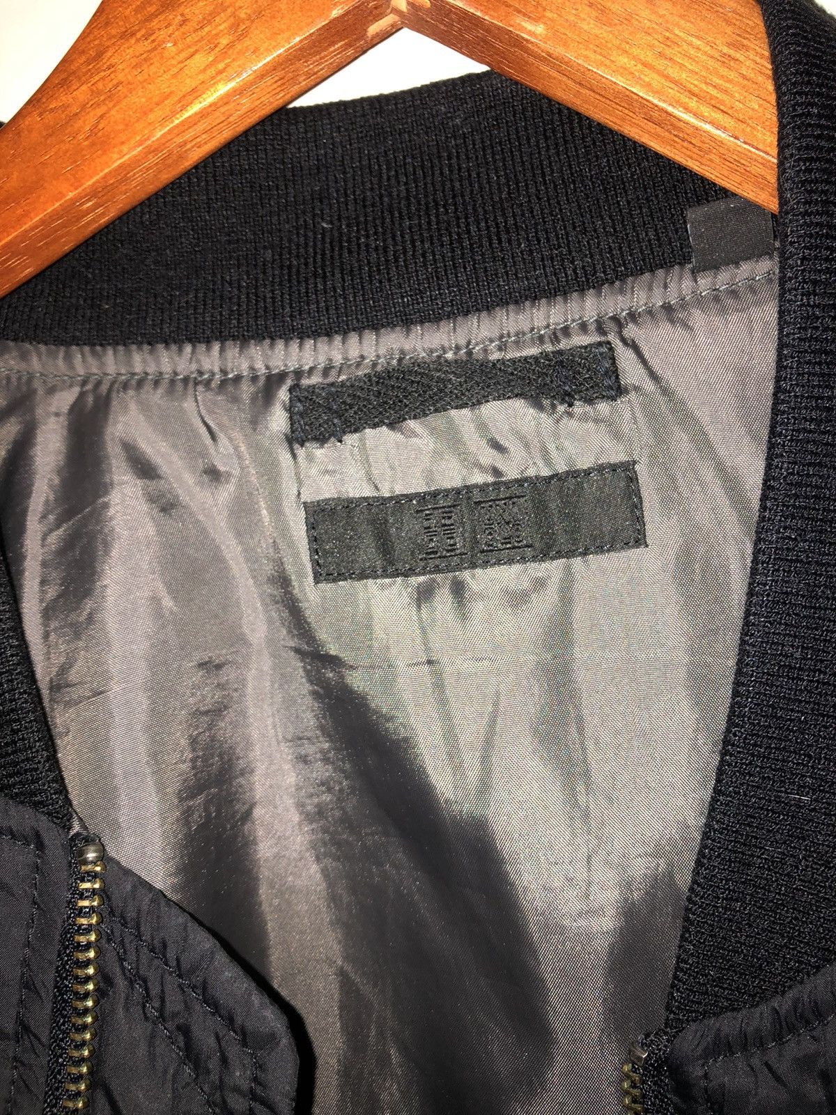 Uniqlo Uniqlo MA 1 bomber style Size US L / EU 52-54 / 3 - 2 Thumbnail