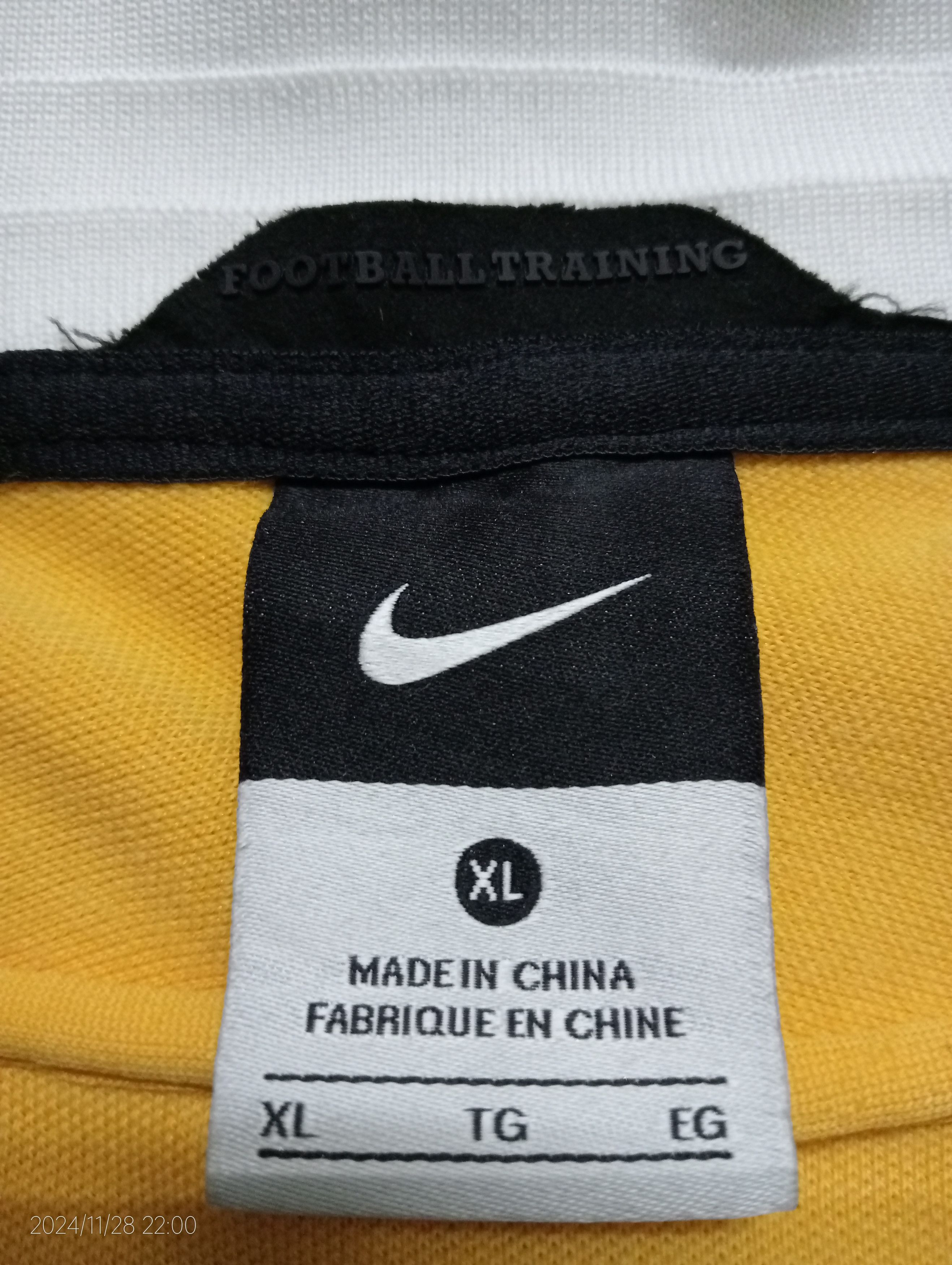 Nike Vintage Nike Australia Anthem Football Jacket Very Rare Size US XL / EU 56 / 4 - 3 Thumbnail