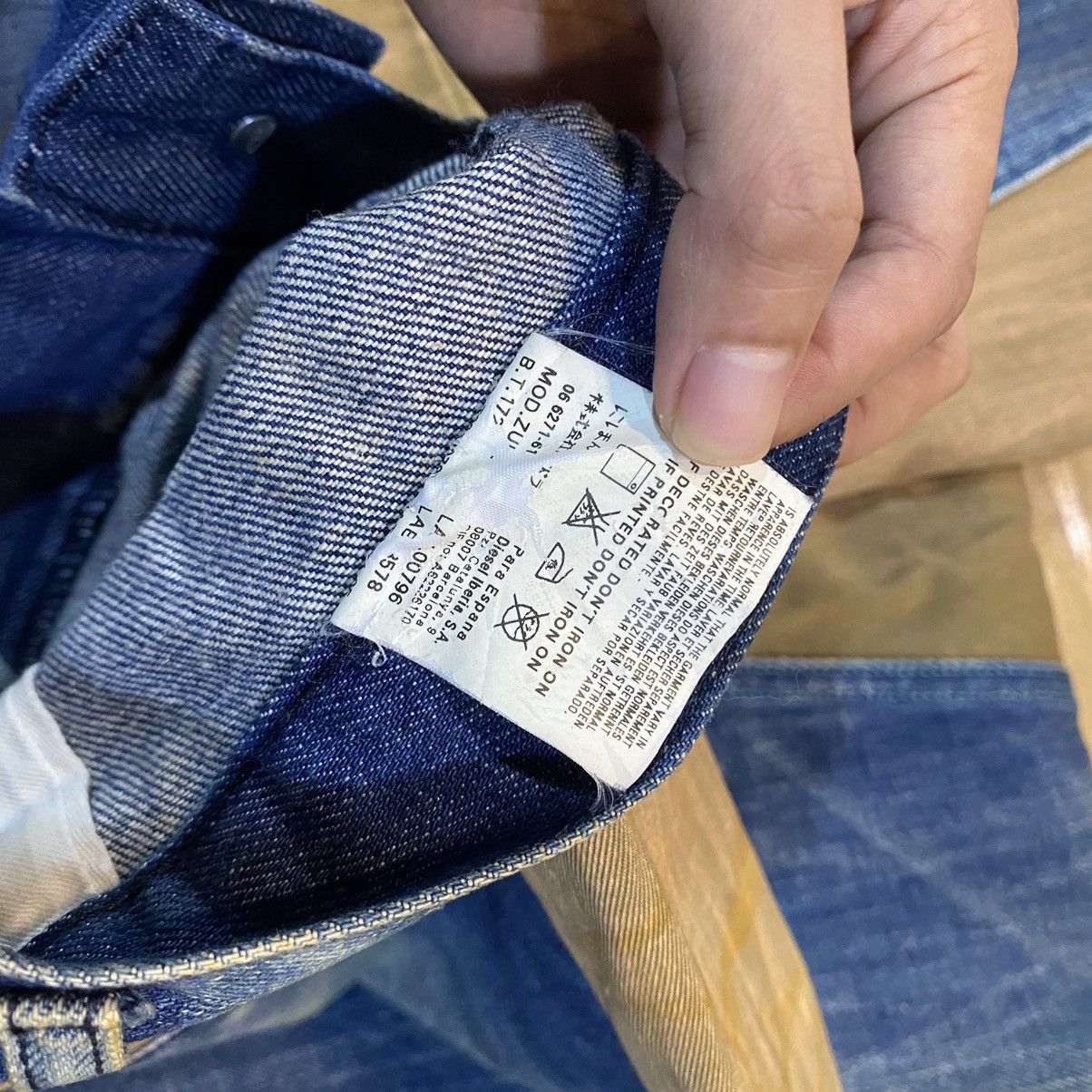 Diesel Vintage Diesel RARE DESIGN Denim Jeans Size US 28 / EU 44 - 17 Thumbnail