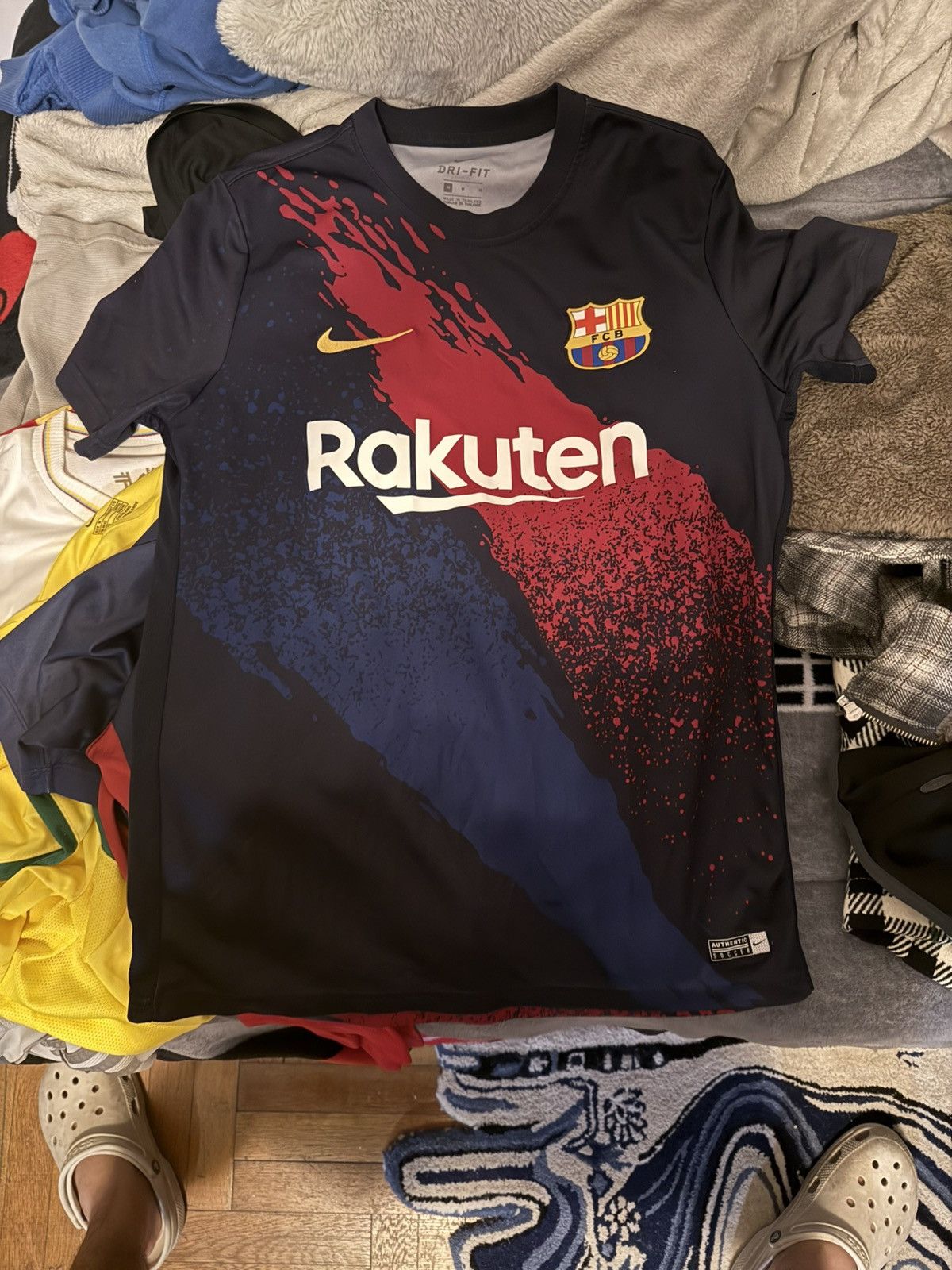 Nike × Vintage Barcelona 19/20 Training Top Size US M / EU 48-50 / 2 - 2 Thumbnail