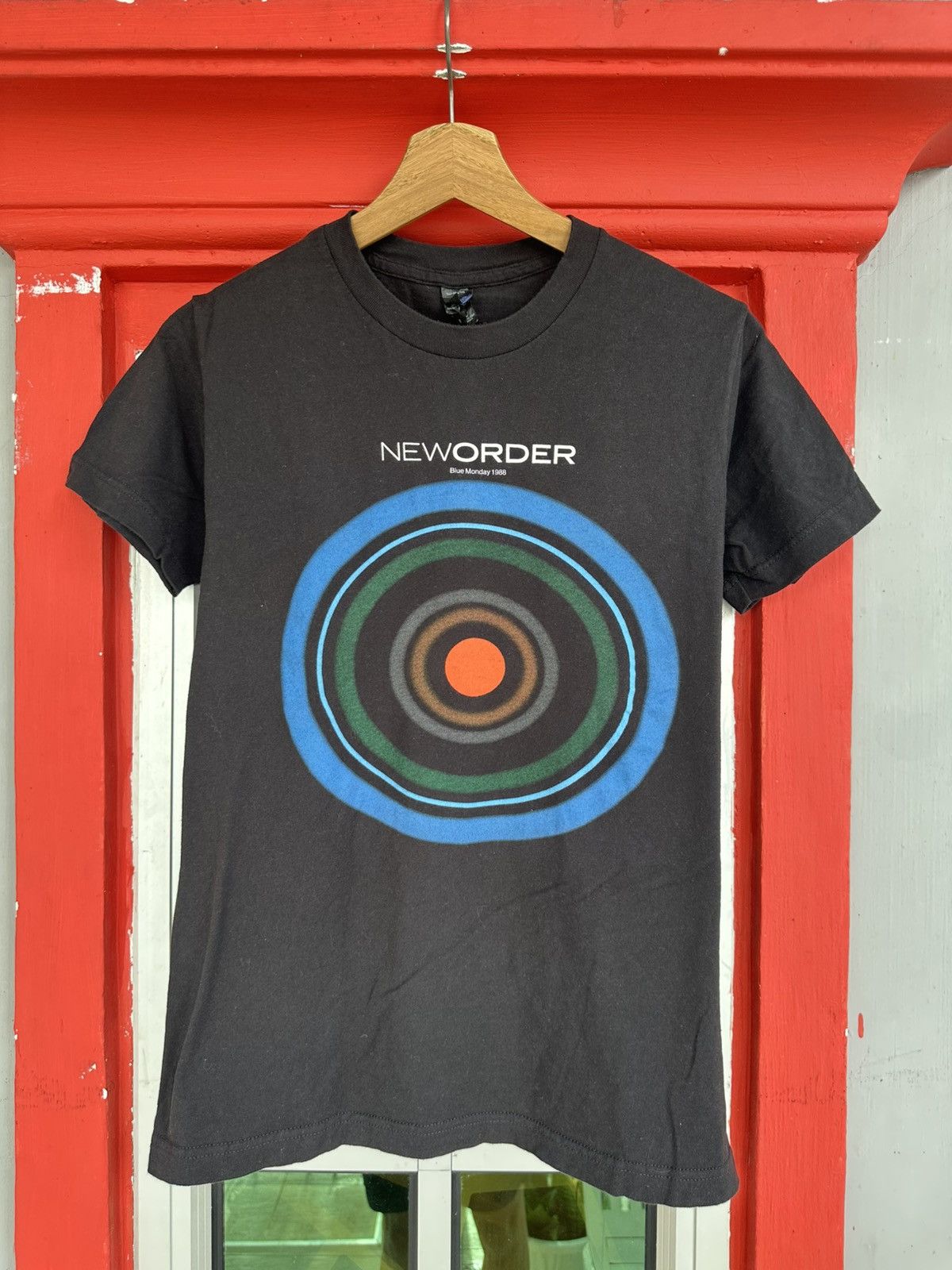 Band Tees New Order Blue Monday 1988 Band Tee Size US S / EU 44-46 / 1 - 1 Thumbnail