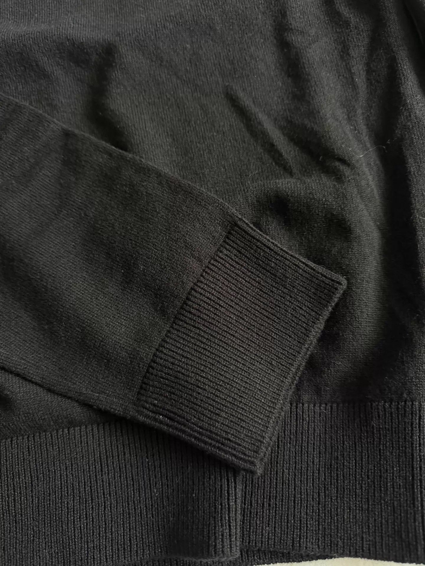 Saint Laurent Paris Saint Laurent Men's Cashmere Sweater K33 Size US XL / EU 56 / 4 - 4 Thumbnail