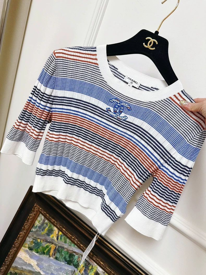 Chanel Chanel Red White Blue Knit Top Size S / US 4 / IT 40 - 6 Thumbnail