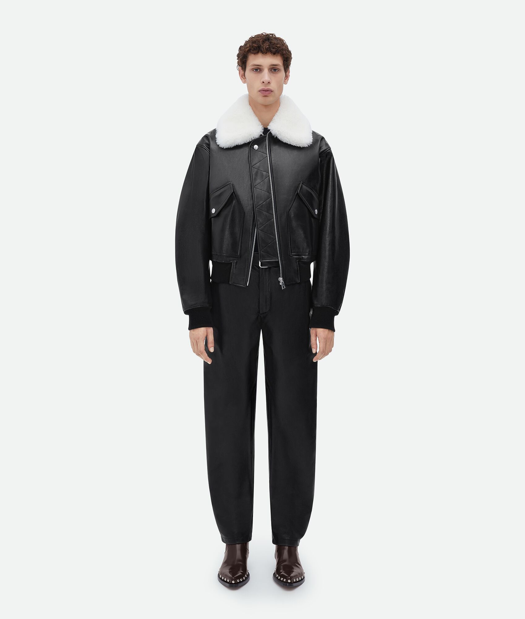 Bottega Veneta o1n1vont1224 Shearling Collar Leather Jacket in Black Size US M / EU 48-50 / 2 - 1 Thumbnail