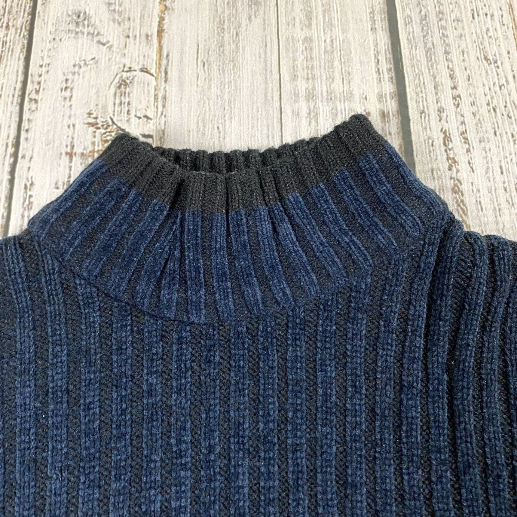 Vintage VINTAGE 90s Barcode Mens Turtleneck Sweater Hoodie 2XL Fall Winter Blue Black Stripes Size US XXL / EU 58 / 5 - 3 Thumbnail