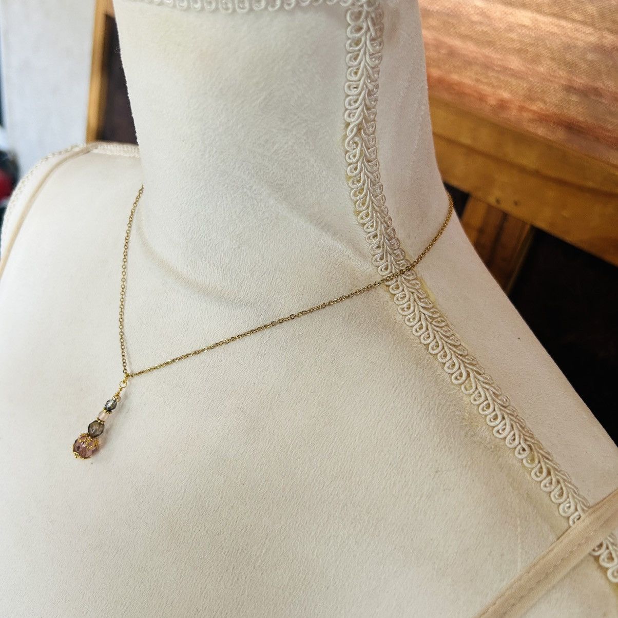 Handmade Handcrafted vintage bead faceted glass crystal drop necklace Size ONE SIZE - 4 Thumbnail