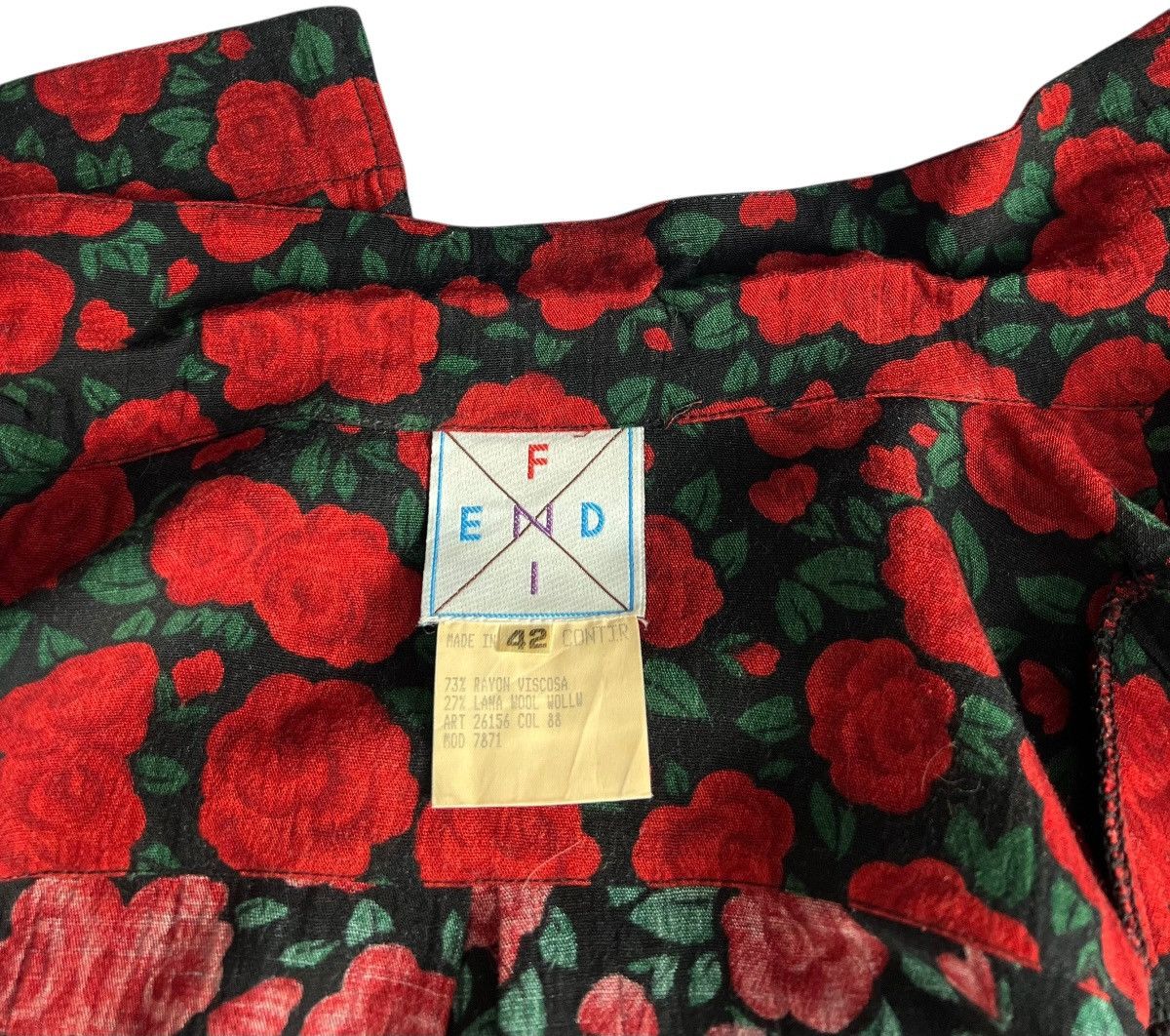 Fendi 70s Vintage Fendi Open Collar Shirt Size M / US 6-8 / IT 42-44 - 8 Thumbnail