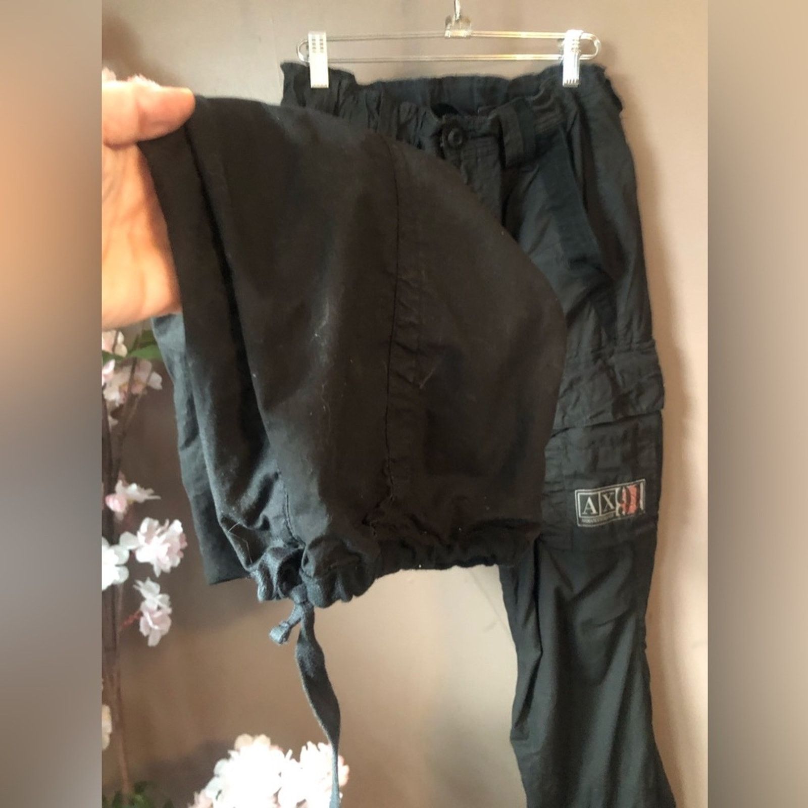 Armani Exchange Armani exchange cargo pants 13” cinched waist Size 25" / US 0 / IT 36 - 4 Thumbnail