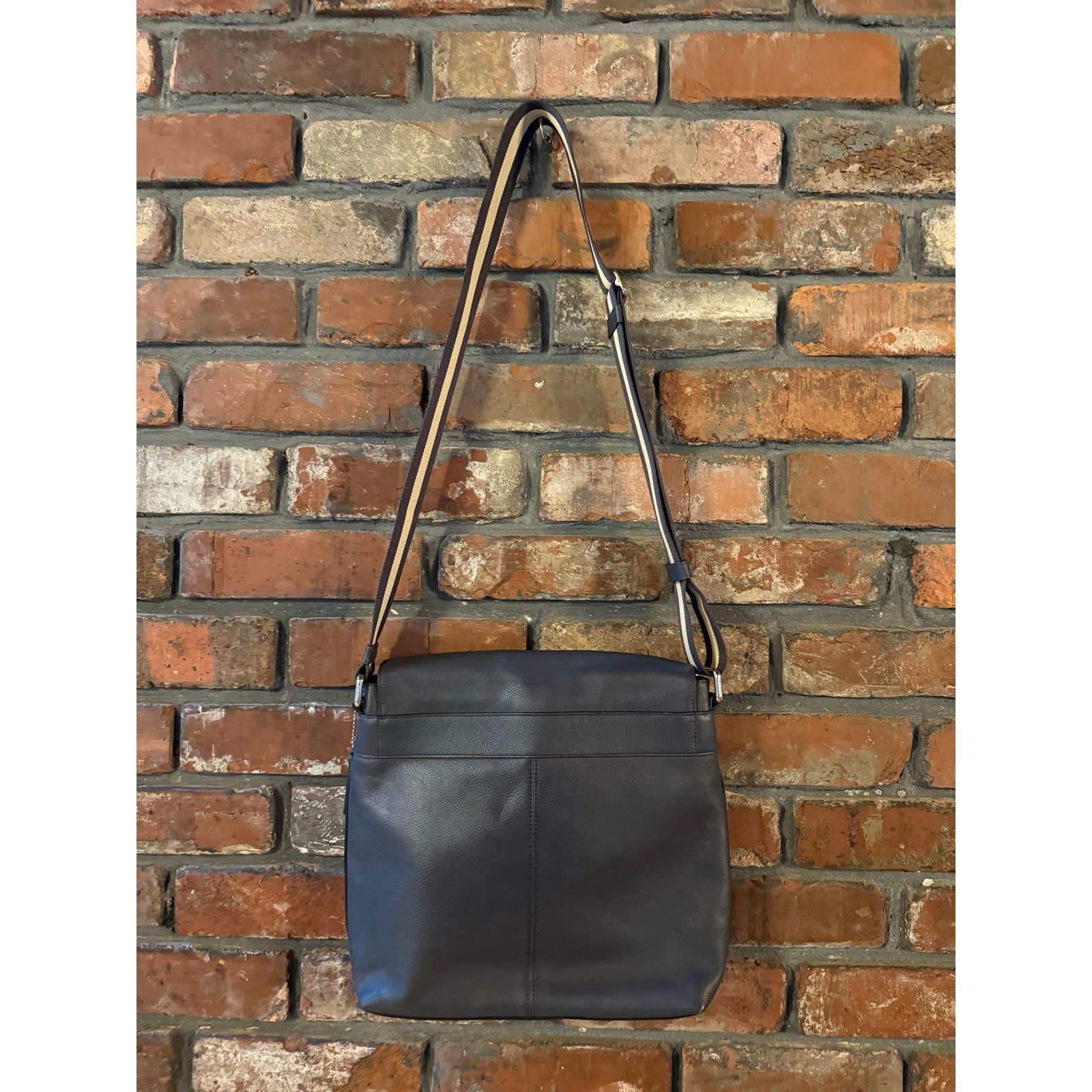 Coach Coach Charles Small Messenger Bag (F28576) Size ONE SIZE - 4 Thumbnail