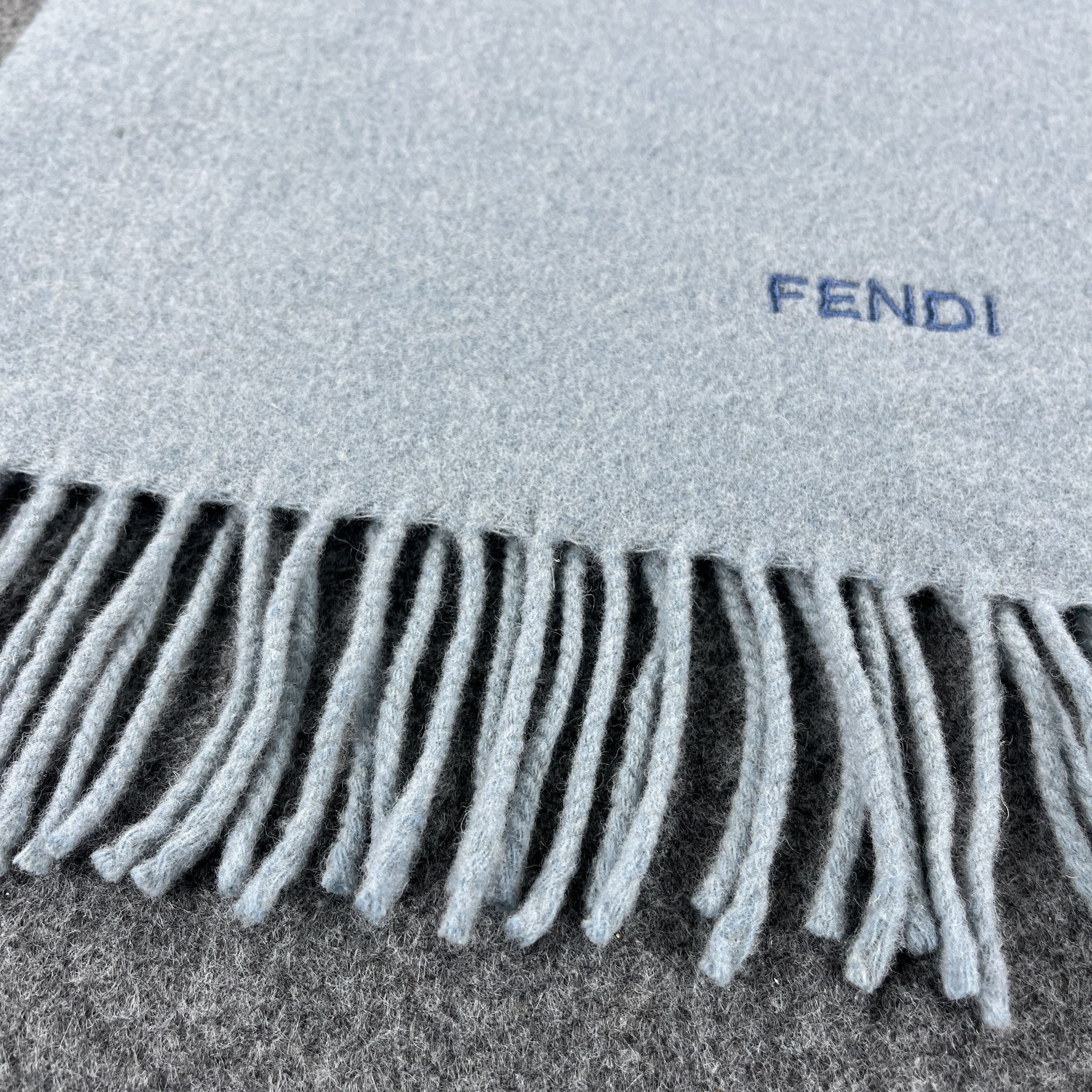 Fendi Fendi Scarf / Muffler / Neckwear T1446 Size ONE SIZE - 10 Thumbnail