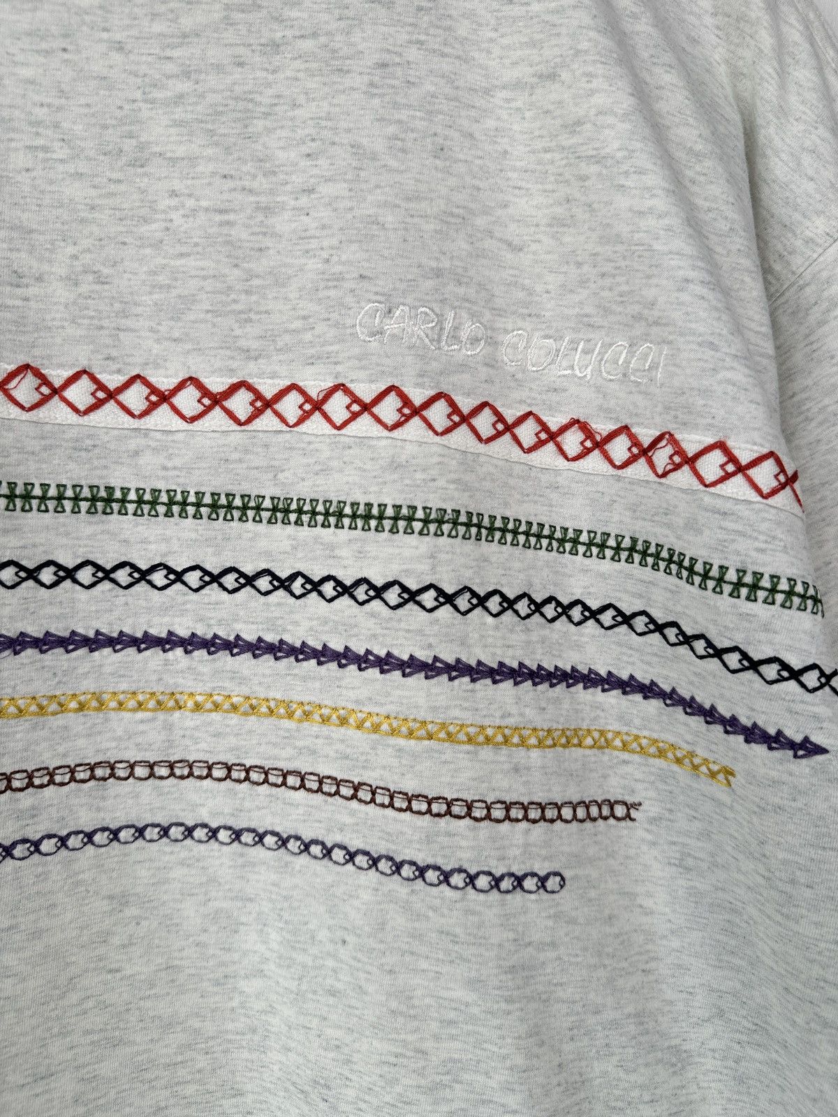 Carlo Colucci × Vintage Vintage Carlo Colucci Multicoloured Embroidered Logo T Shirt Size US XL / EU 56 / 4 - 5 Thumbnail