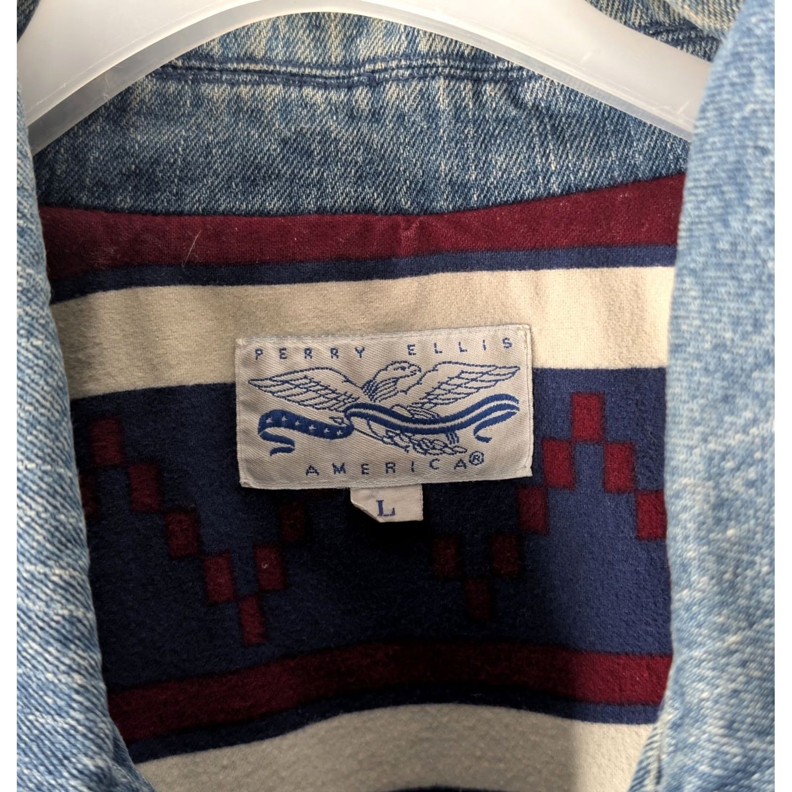 Perry Ellis Perry Ellis America Denim Barn Coat L Vintage 90s Mens Blue Denim Flannel Lining Southwest Aztec Pattern Barn Coat Workwear Casual Travel Long Coat Size US L / EU 52-54 / 3 - 6 Thumbnail