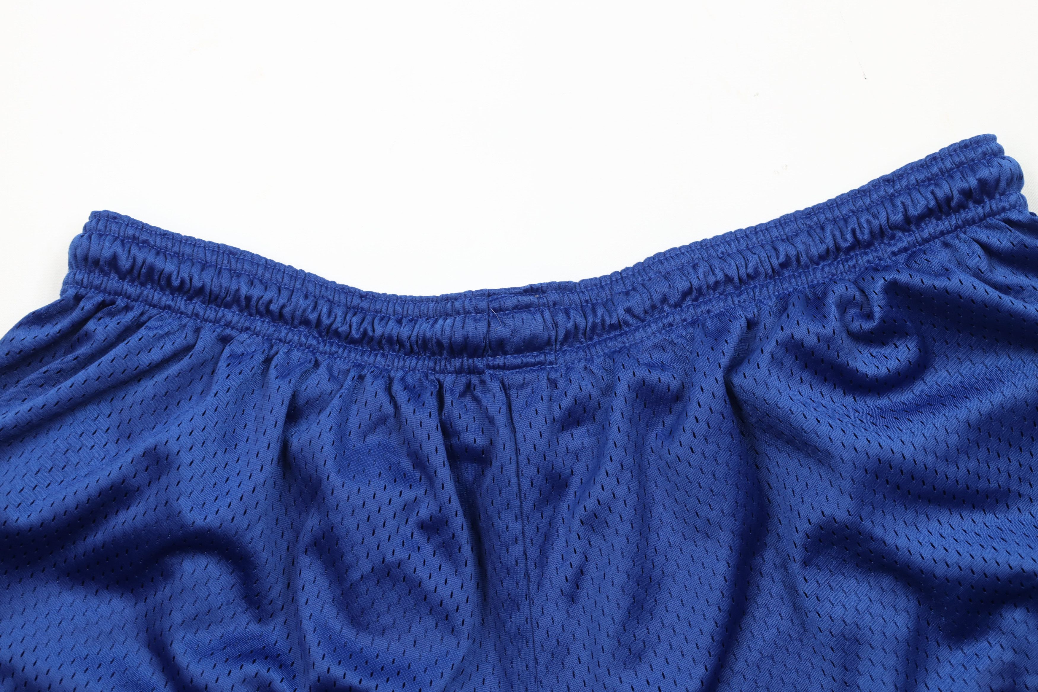 Champion Vintage Y2K Champion Logo Above Knee Mesh Shorts Royal Blue Size 38" / US 16 / IT 52 - 9 Thumbnail